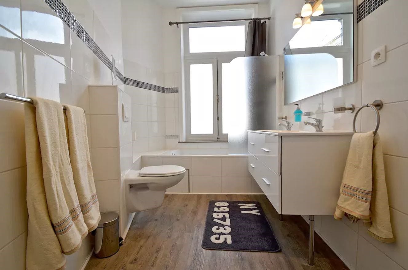1-Bedroom Apartment in Rue de la Source, Saint-Gilles (1715693) room image 30