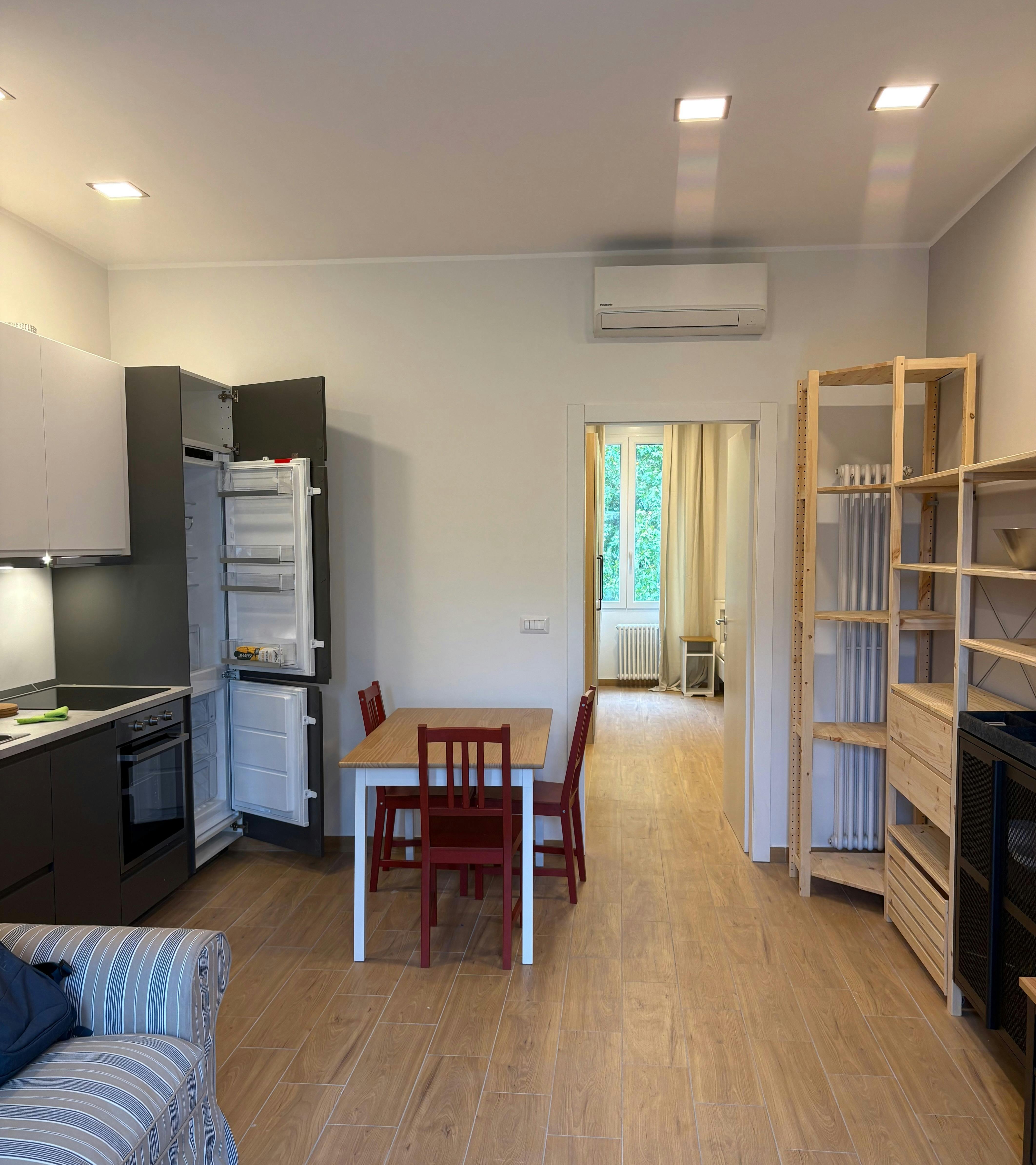 1-Bedroom Apartment in Via Giuseppe Govone, Milan (1715710) room image 1