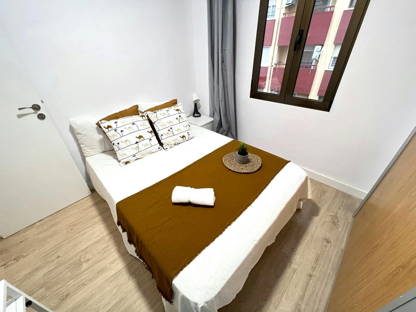 Private room in Carrer de Finestrat, Valencia (1715730) room image 1