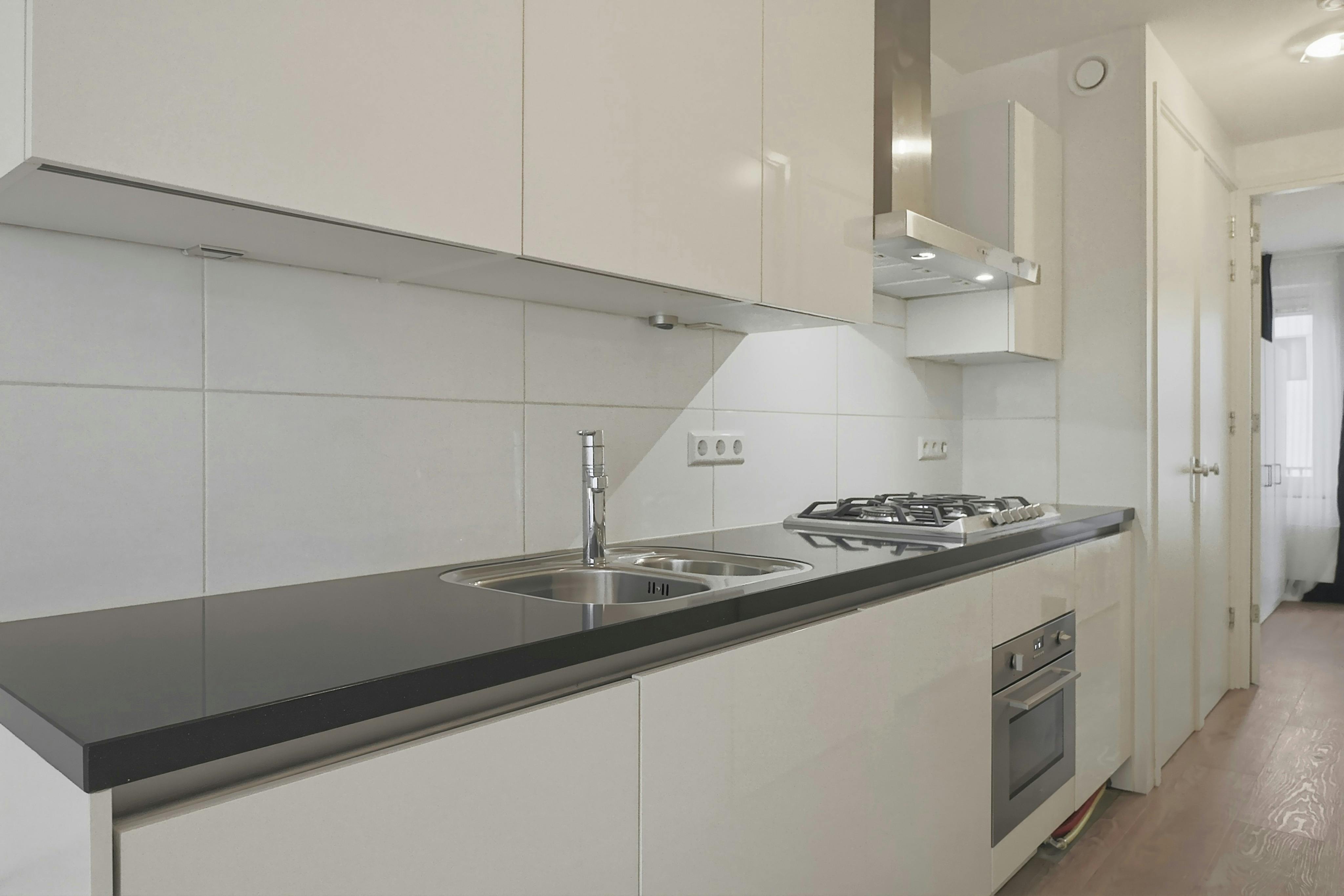 1-Bedroom Apartment in Lange Leidsedwarsstraat, Amsterdam (1715774) ROOM 4