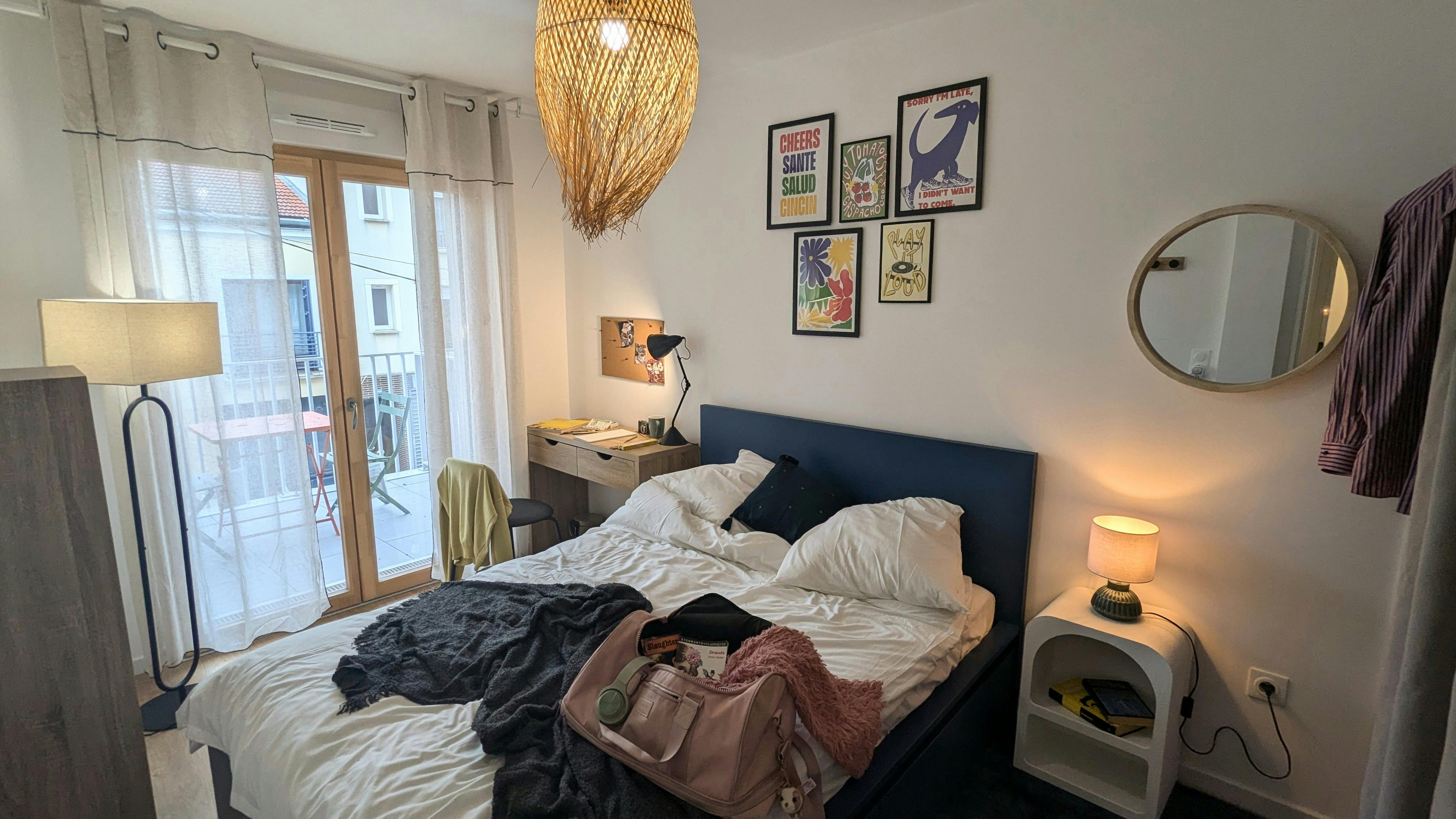 Rue de Paris, Montreuil preview