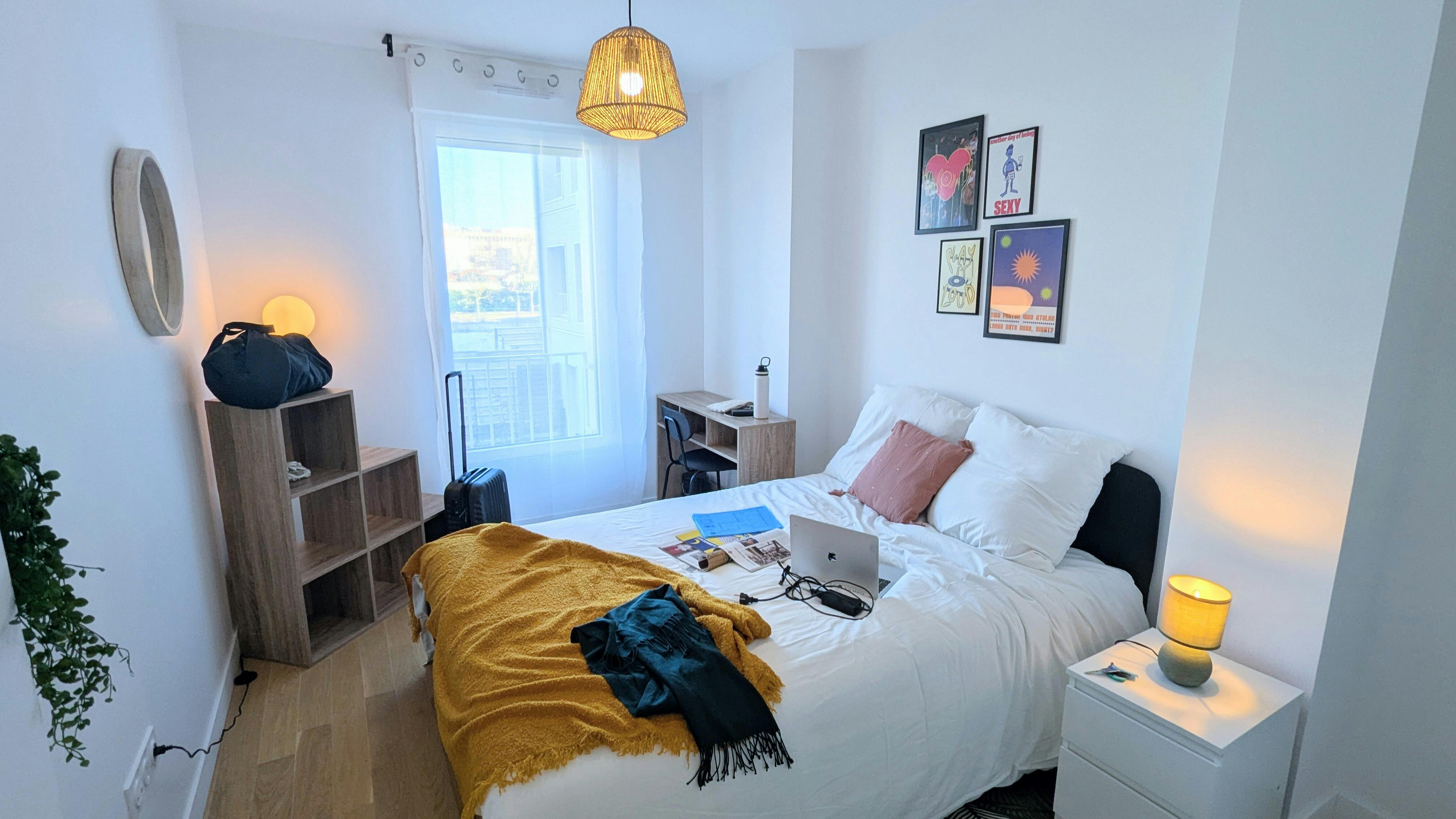 Rue Petit, Clichy preview