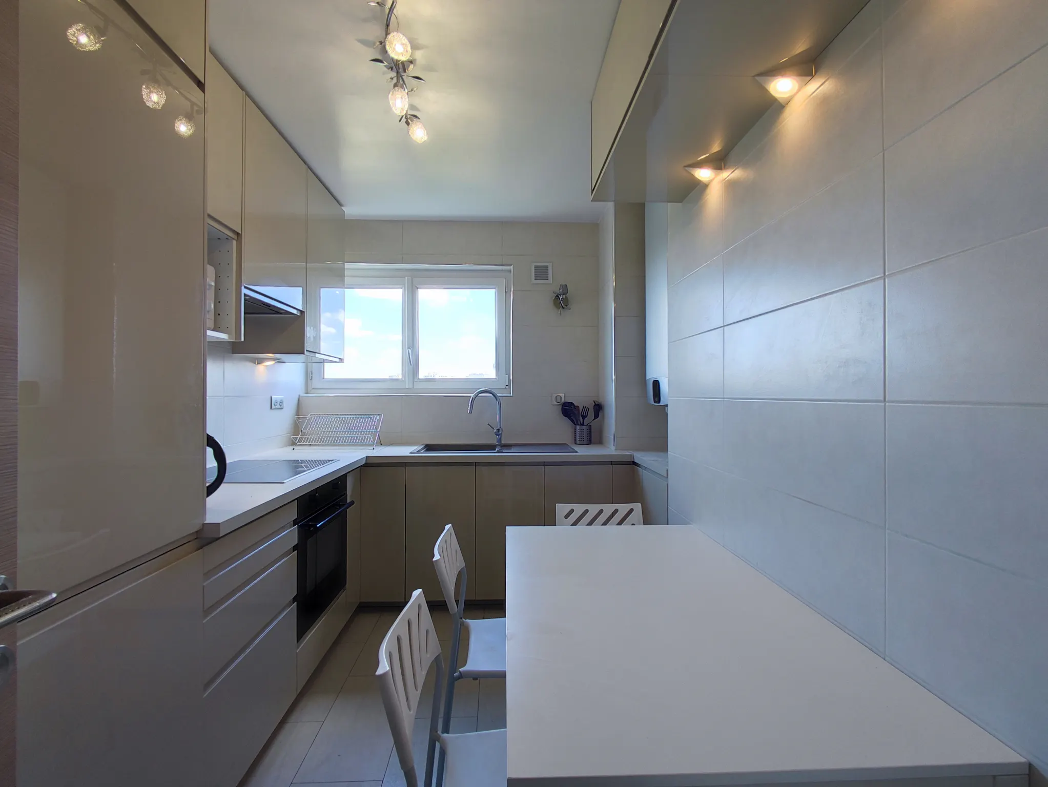 Private room in Avenue de la Porte des Lilas, Paris (1715880) COMMON_AREA 3