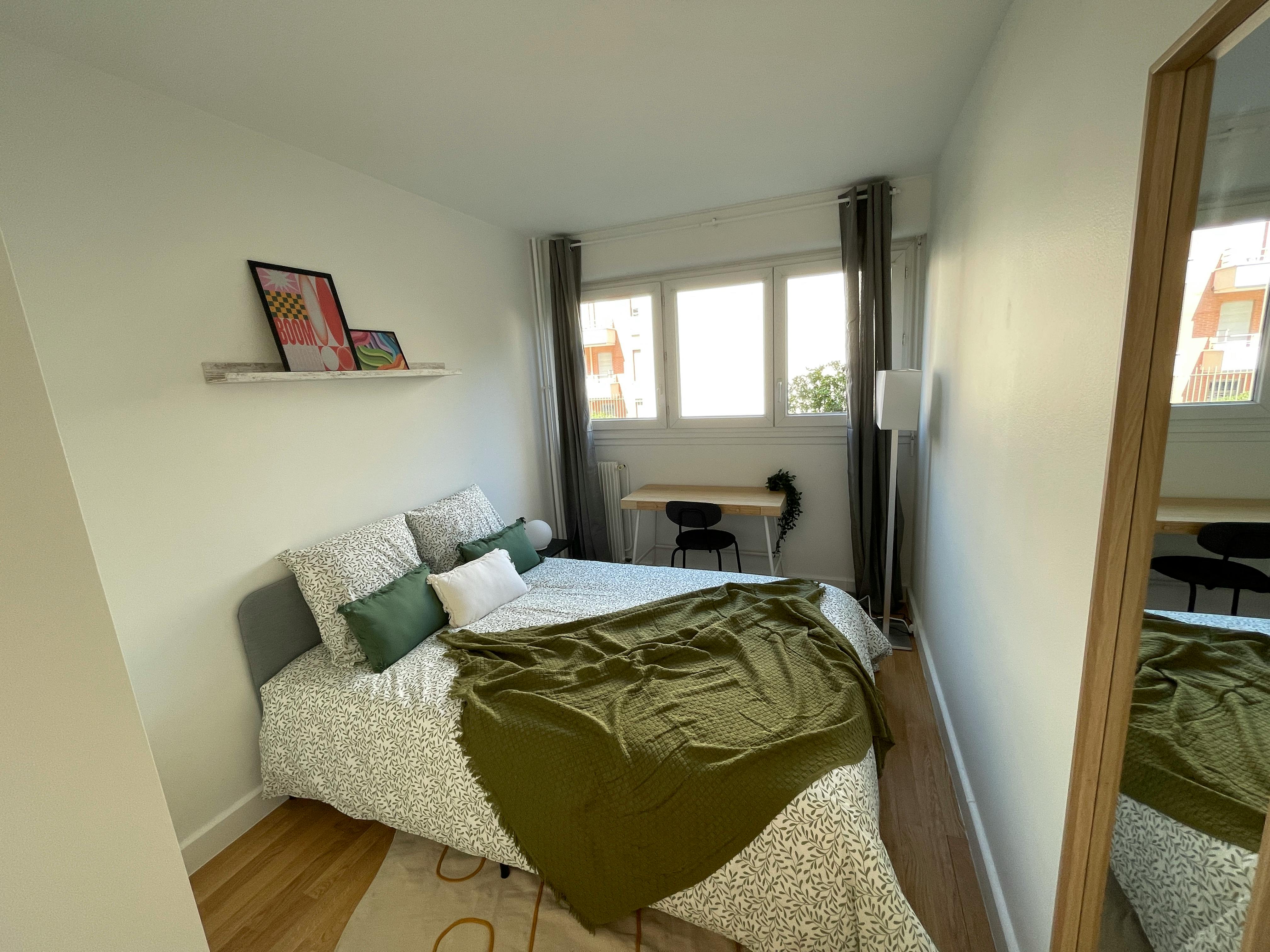Rue Sibuet, Paris preview