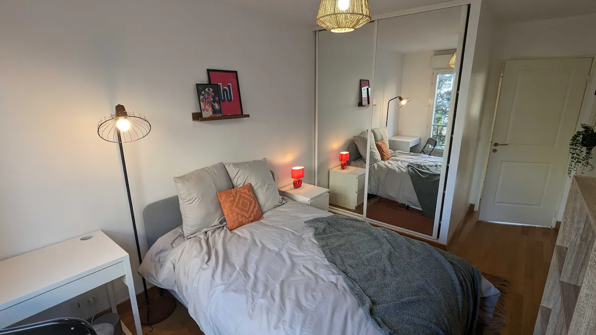 Private room in Rue Pierre Lhomme, Courbevoie (1715893) ROOM