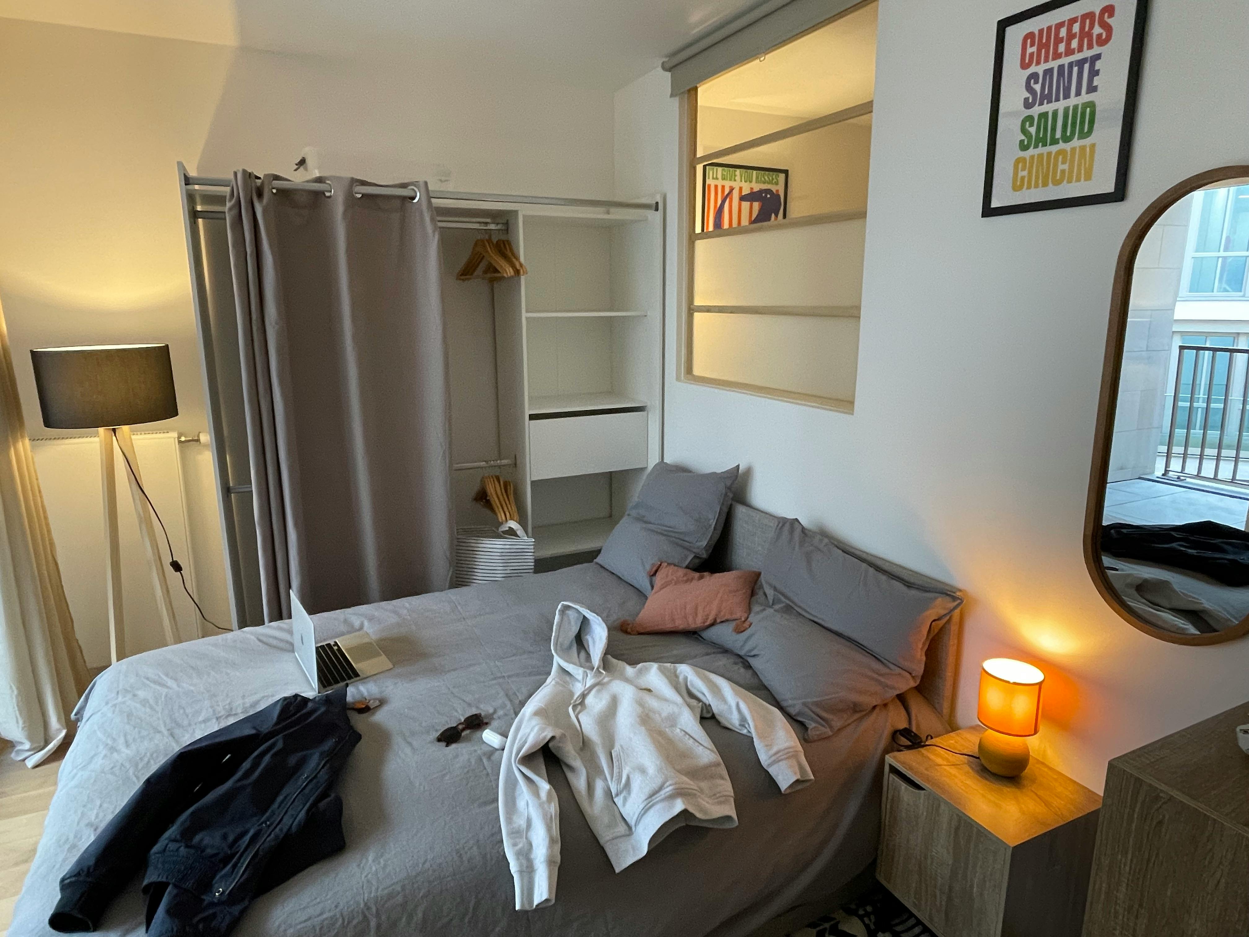 Rue Madame de Sanzillon, Clichy preview