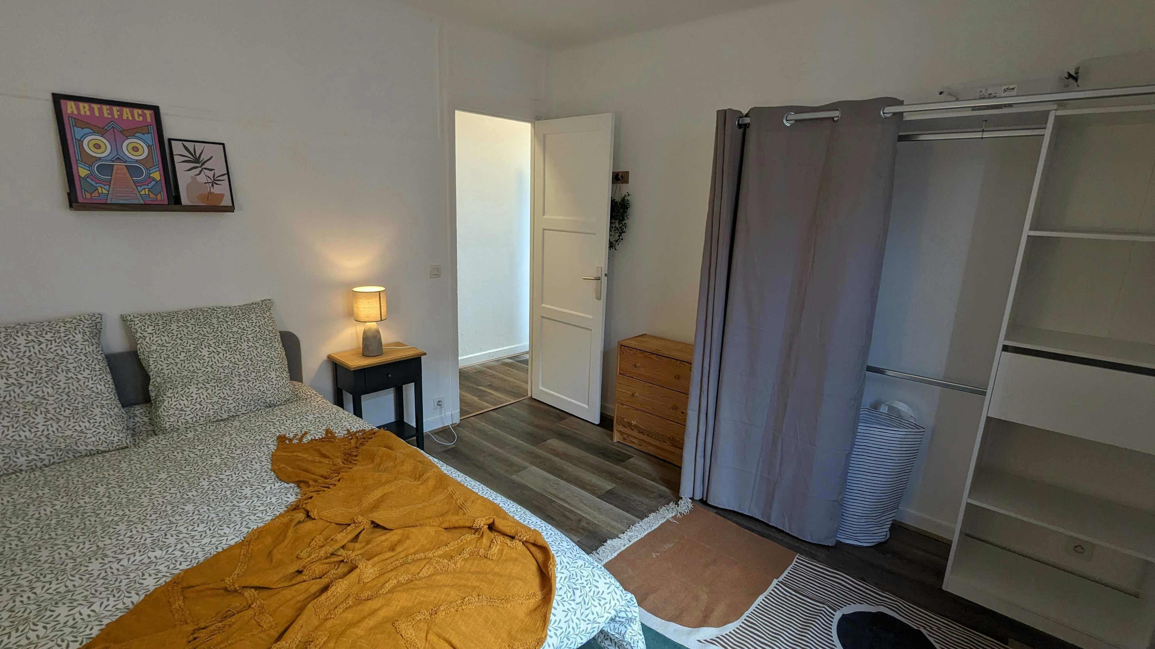 Private room in Rue Emile Agier, Asnières-sur-Seine (1715908) ROOM