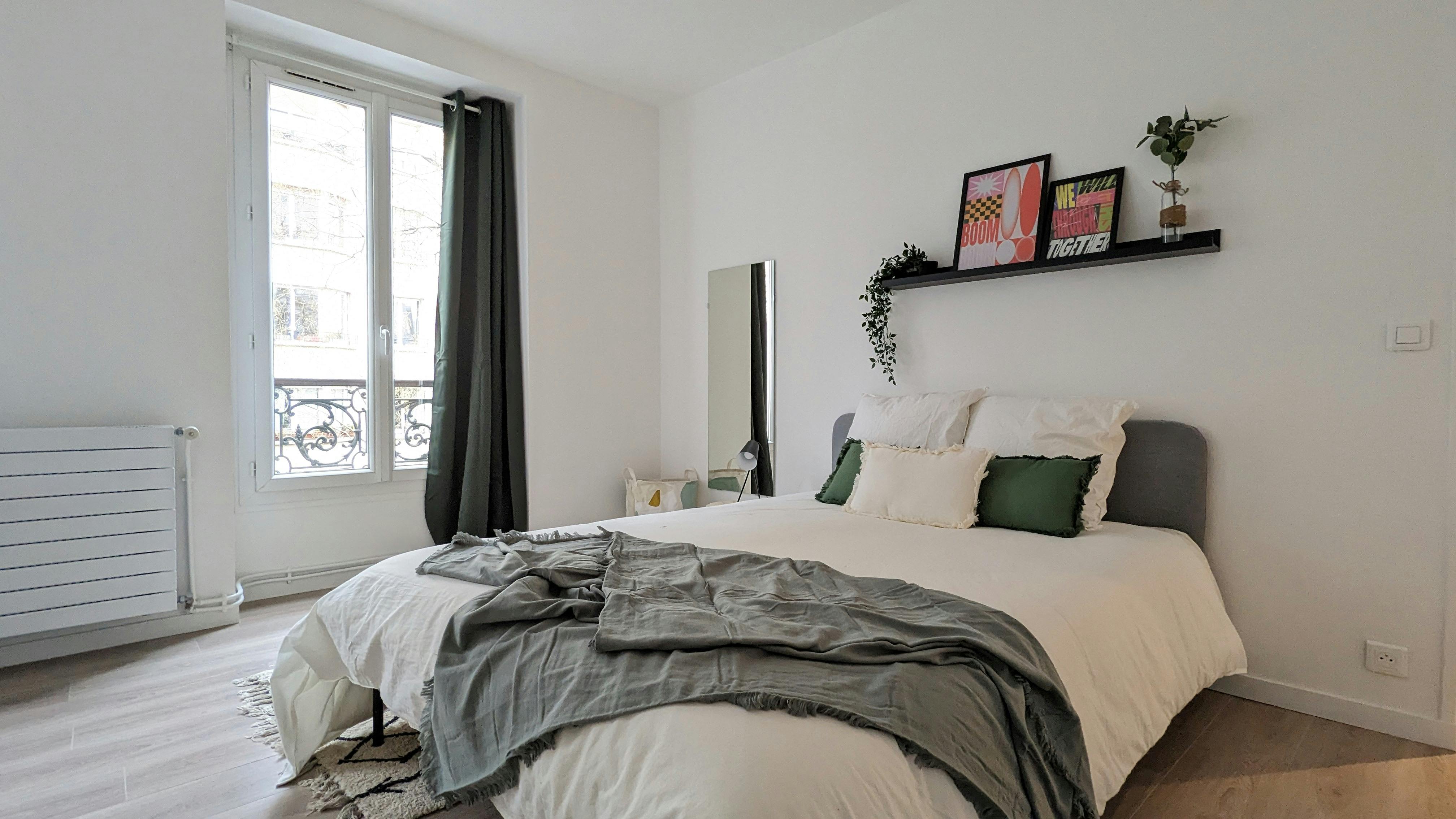 Rue des Pyrénées, Paris preview
