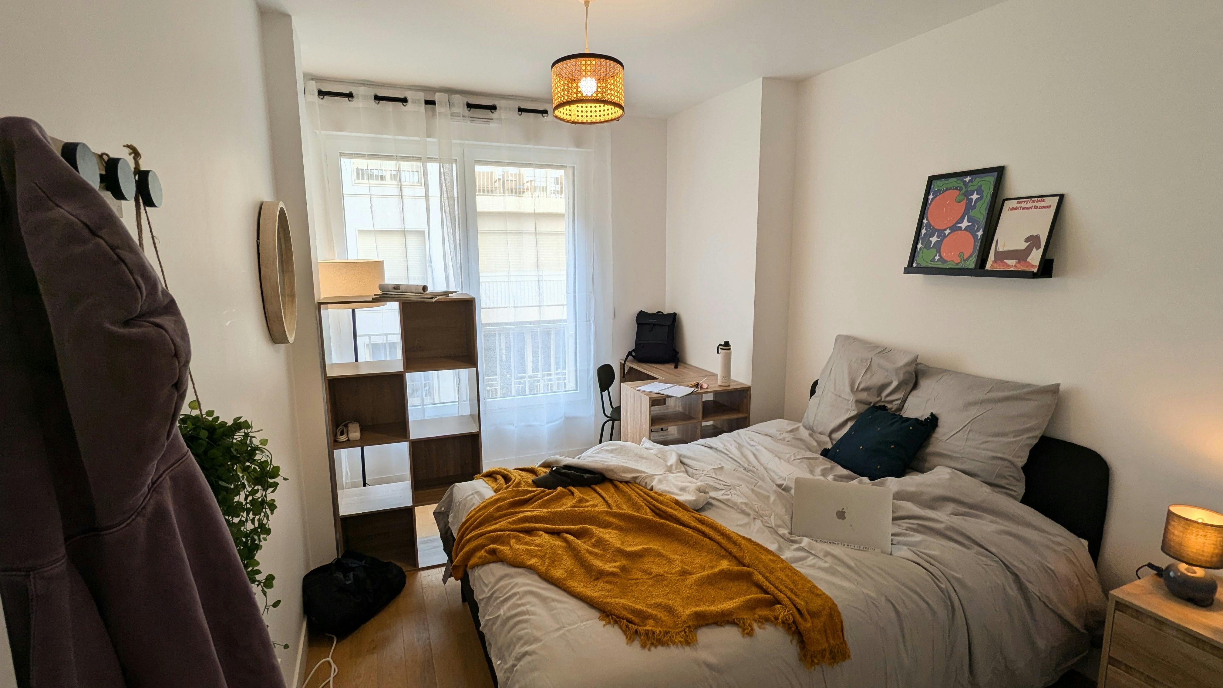 Rue Petit, Clichy preview