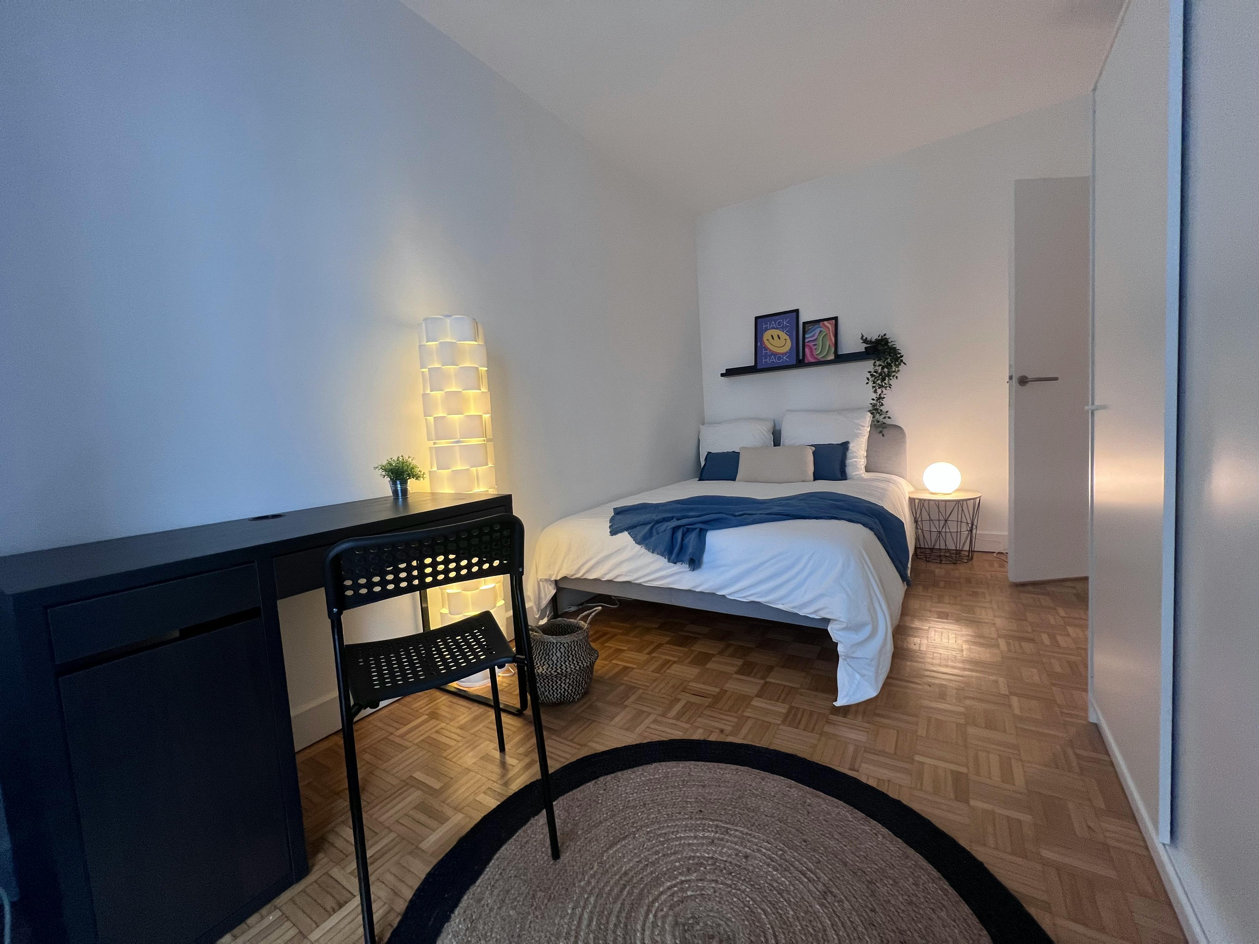 Rue de l'Abreuvoir, Courbevoie preview