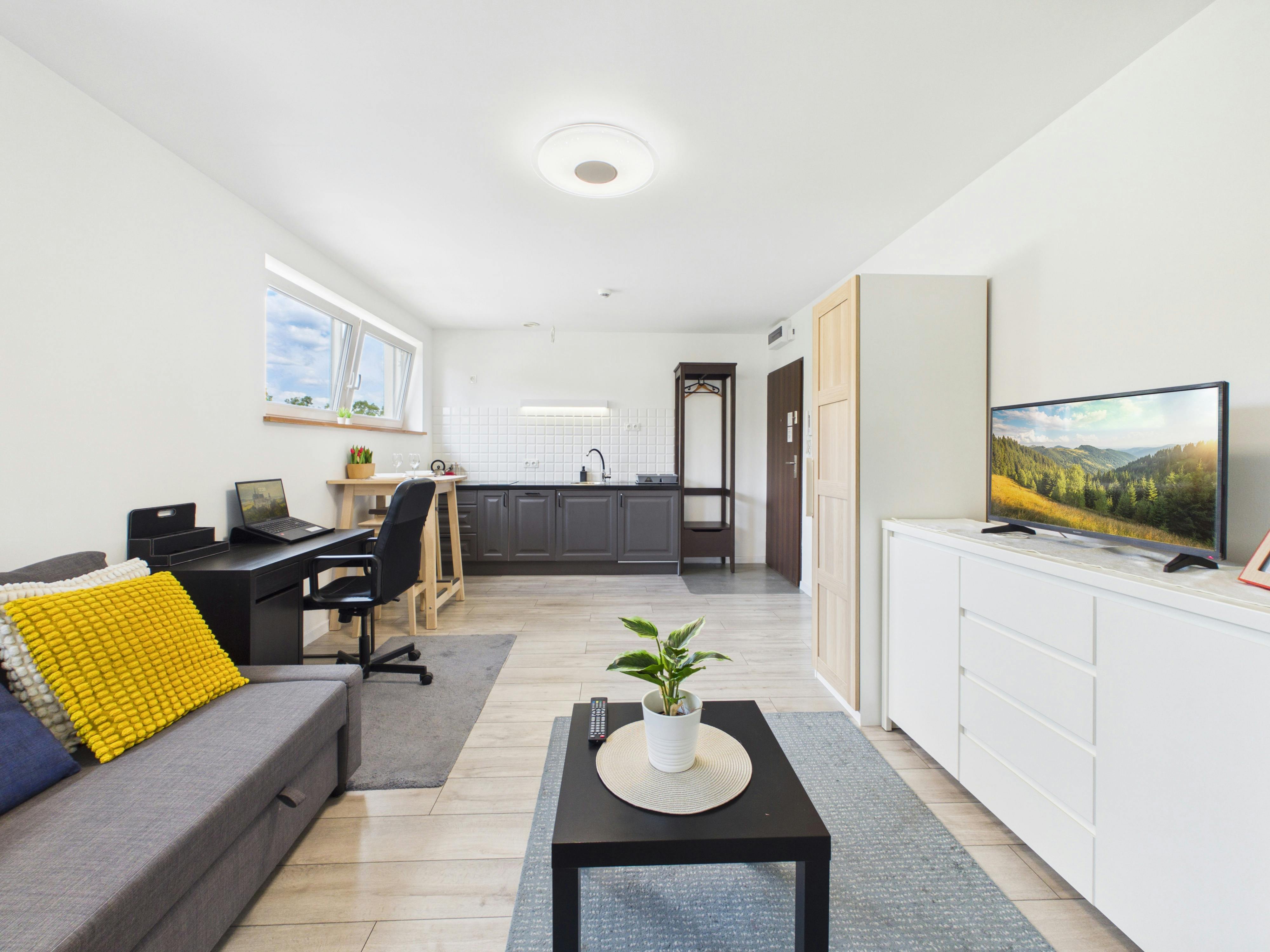 Студия сдается в аренду за 837 € в месяц в Warsaw, Obywatelska