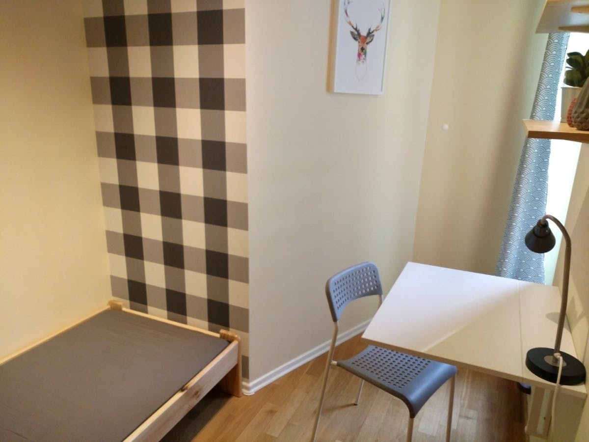 Gwiaździsta, Warsaw preview