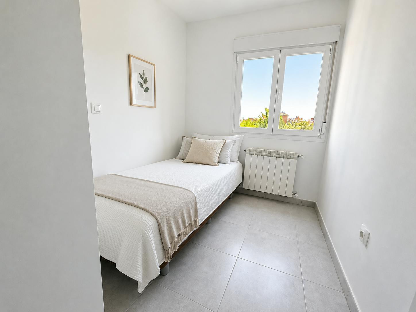 Private room in Calle de Ramón Gómez de la Serna, Madrid (1716165) room image 1