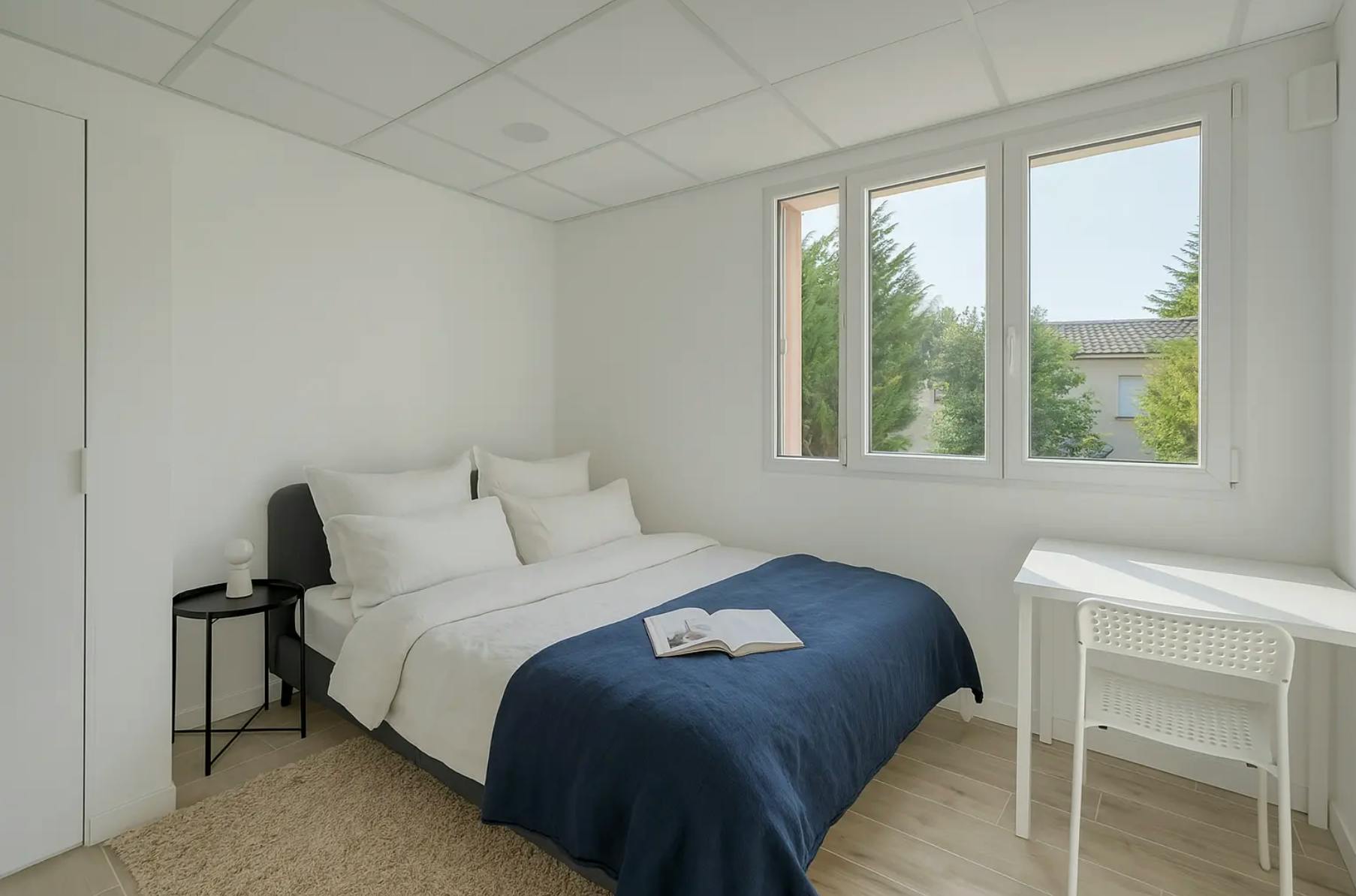Rue du Petit Bois, Montreuil preview