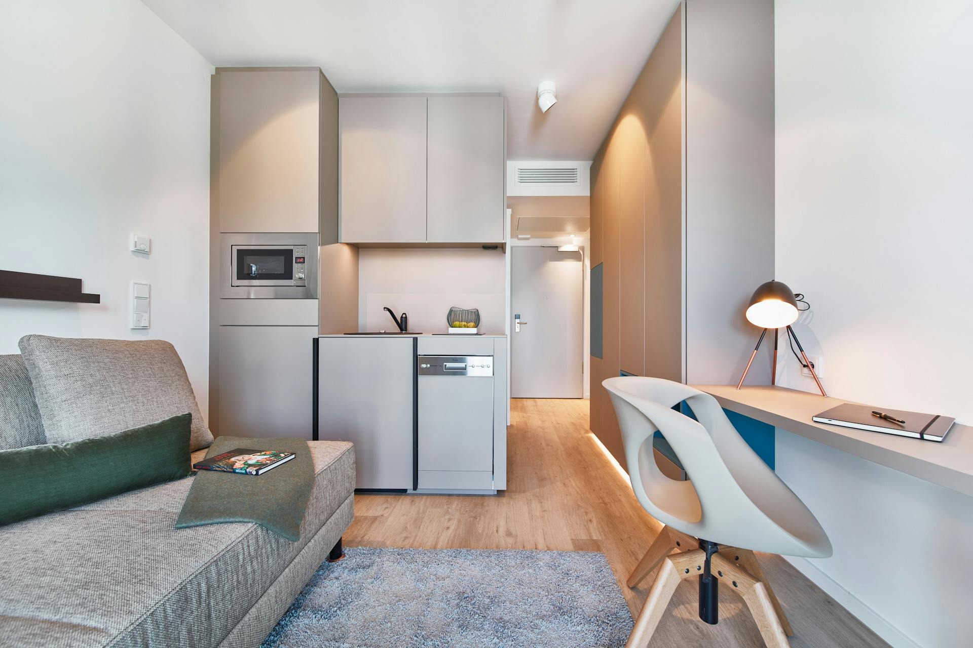 Studio para alugar por € 1.150 por mês em Frankfurt am Main, Kleyerstraße