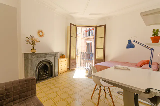 Private room in Carrer de Santa Anna, Barcelona (1716690) room image 1