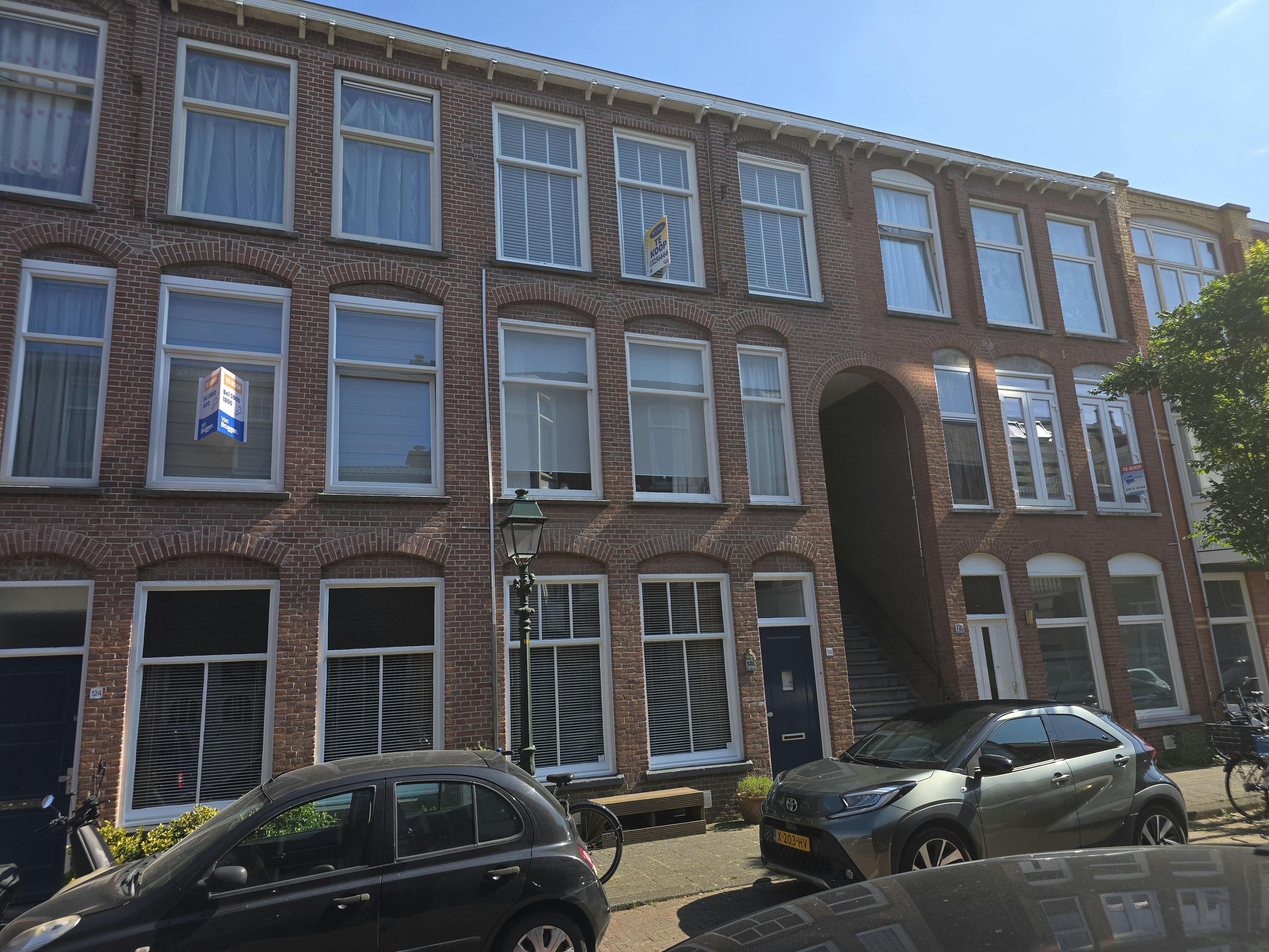 Apartment for rent for €2,895 per month in The Hague, Ohmstraat