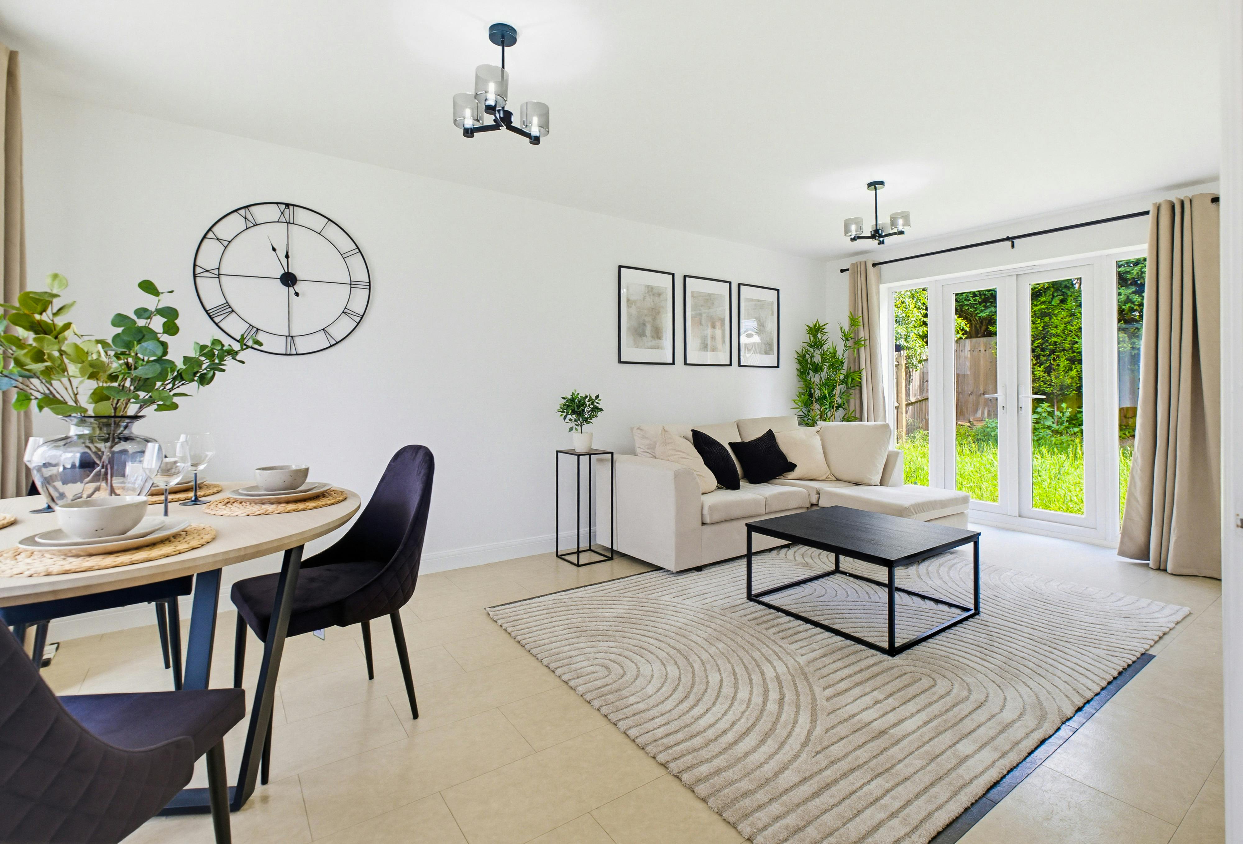Hus att hyra för 4 200 GBP i månaden i Walsall, Redmires Close