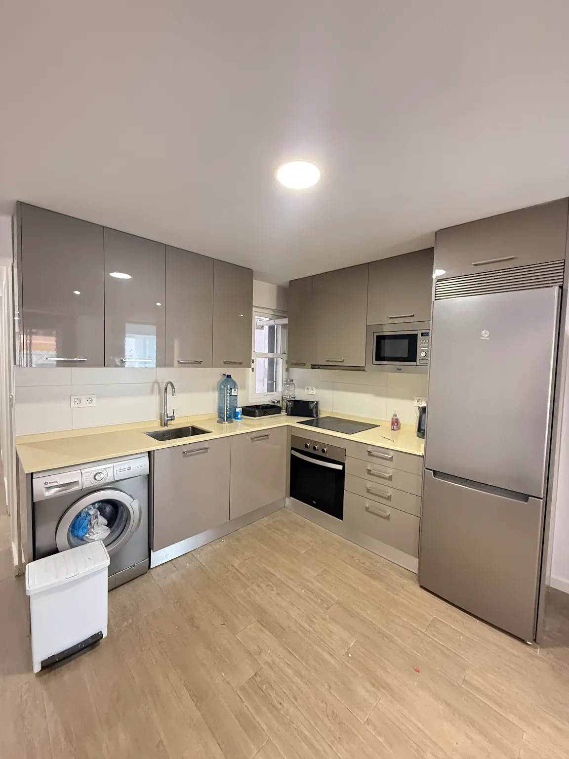 Private room in Carrer del General Aldave, Alicante (1716830) COMMON_AREA 3