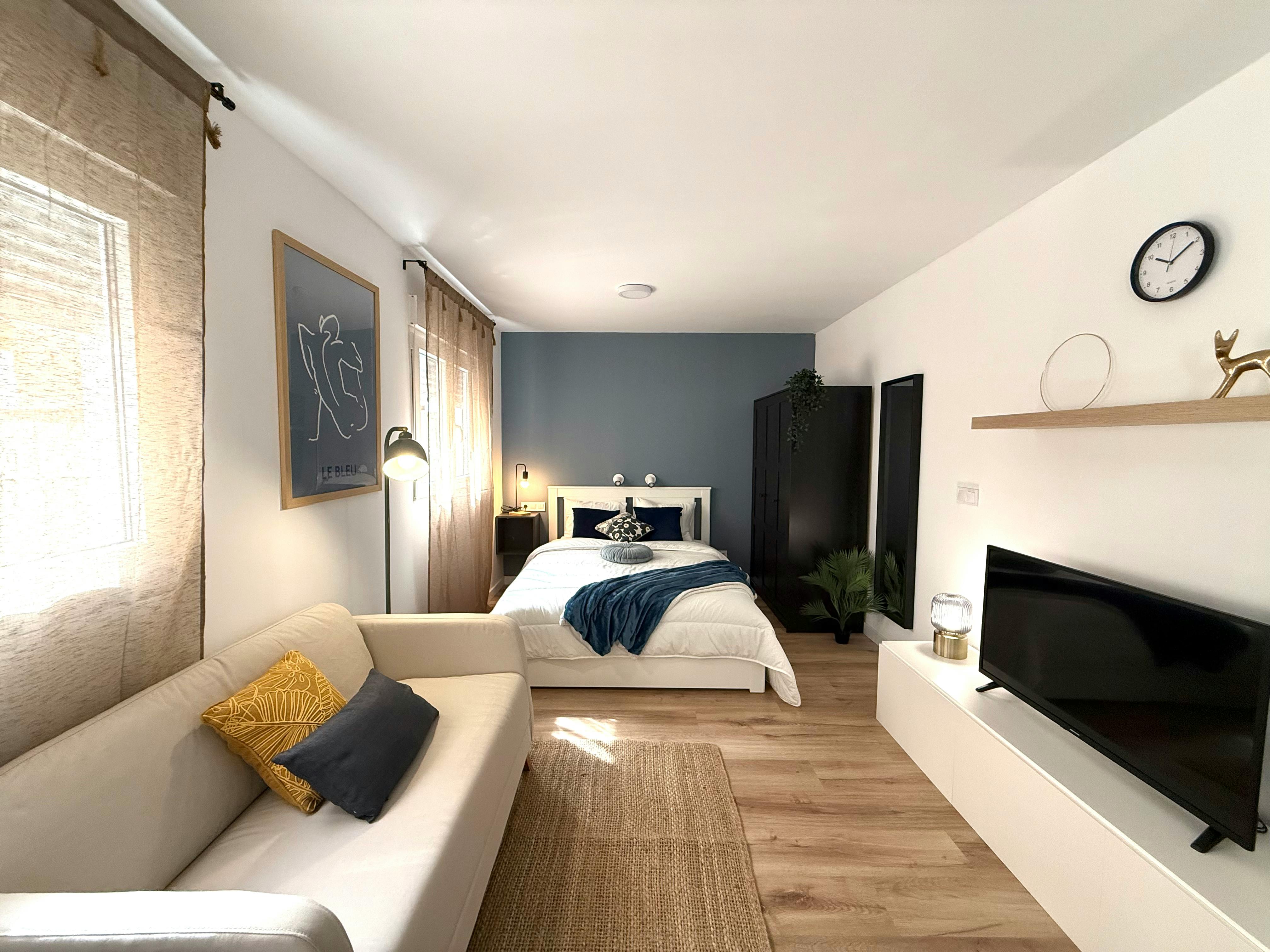 Estudio  en alquiler por 950 € al mes en Alicante, Calle Barcelona