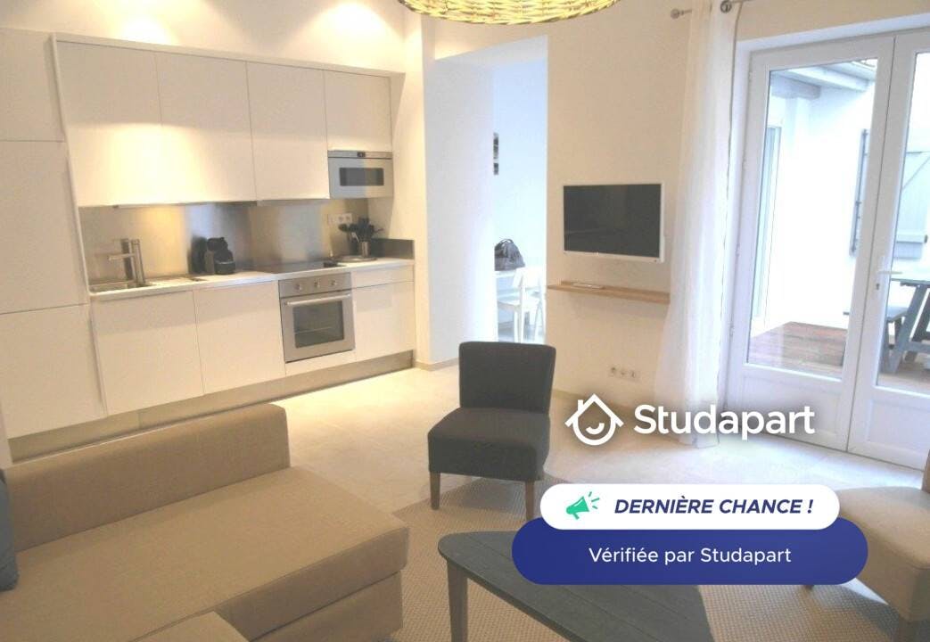 Appartamento in affitto a 1200 € al mese a Marseille, Rue Molière