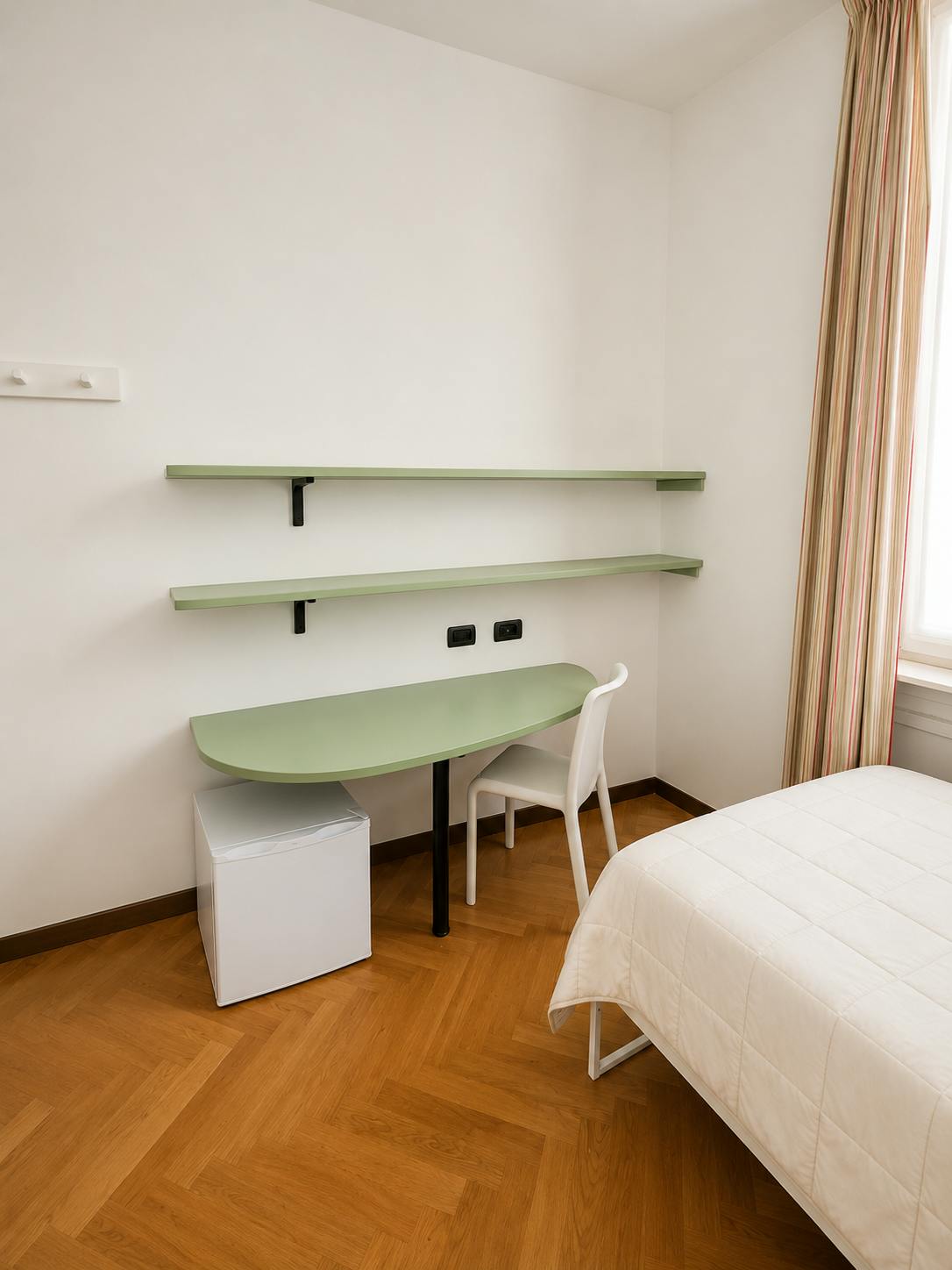 Private room in Via Francesco Sforza, Milan (1717024) room image 1