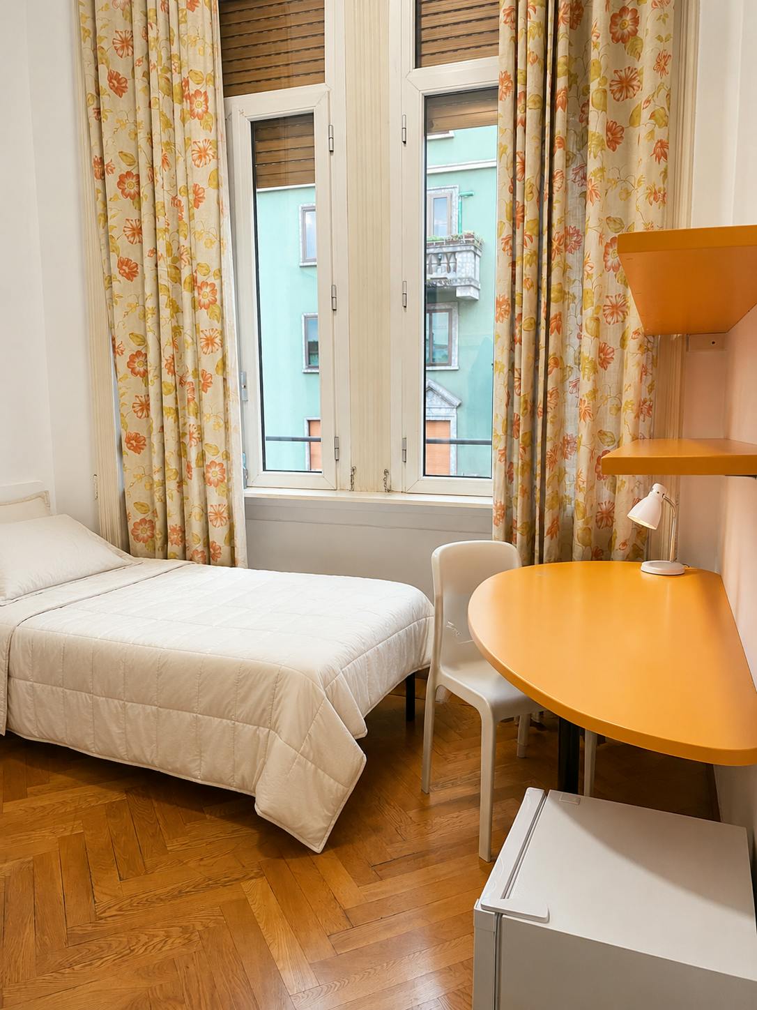 WG-Zimmer zu mieten für 800 € pro Monat in Milan, Via Francesco Sforza