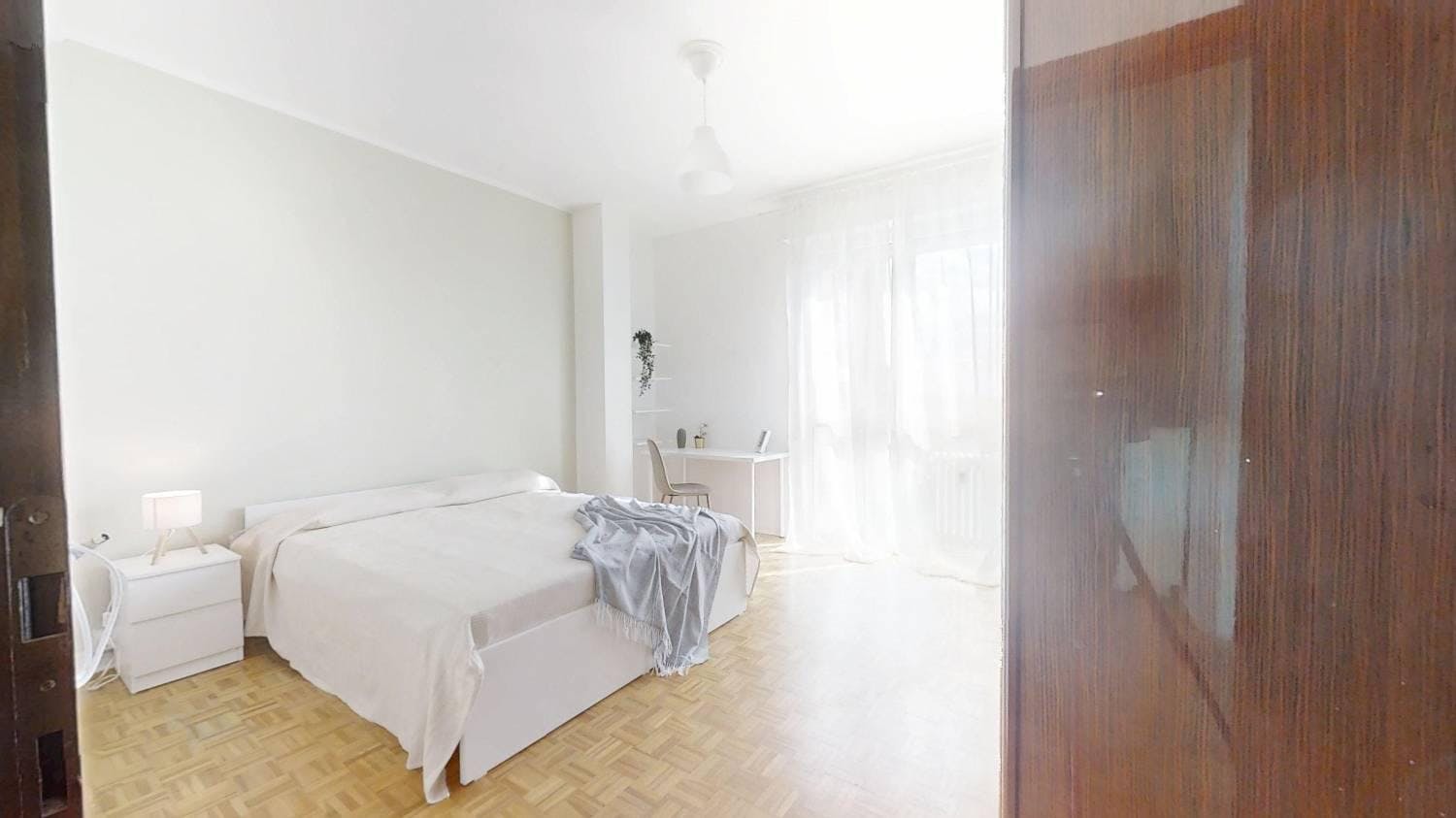 Via Tirana, Padova preview