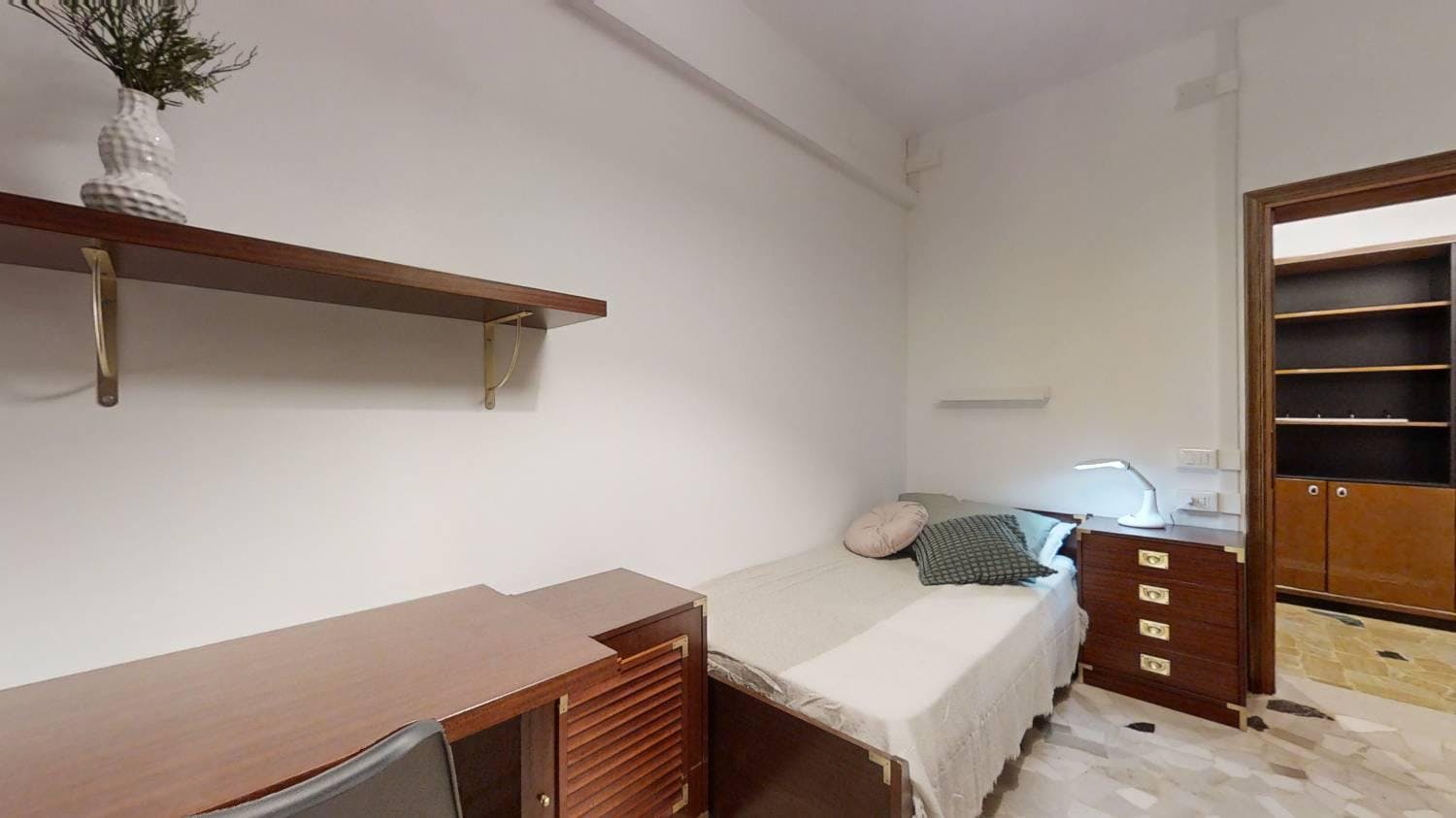 Private room in Via Francesco Rismondo, Venice (1717219) room image 2