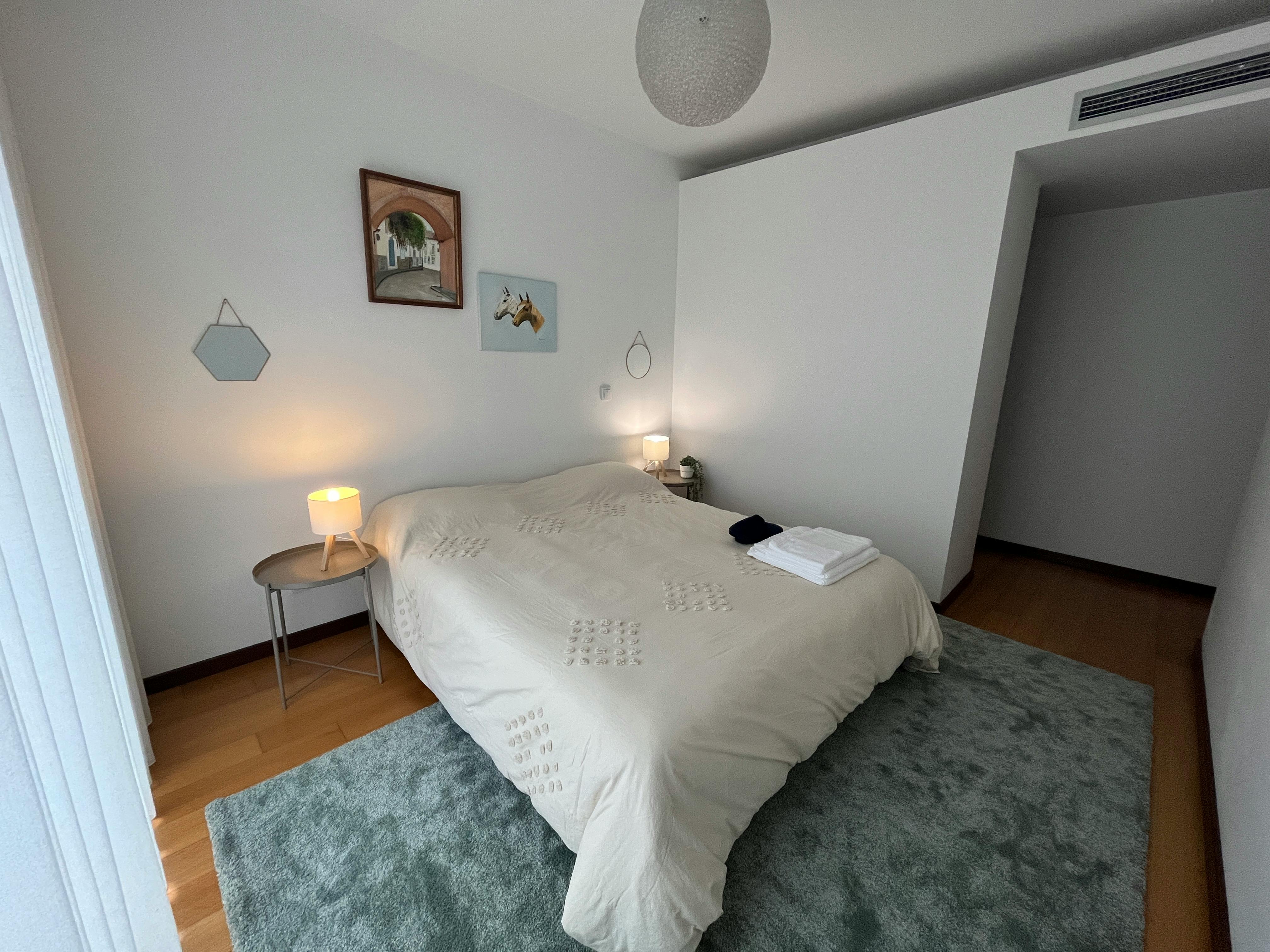 2-Bedroom Apartment in Rua Dom Ernesto Sena de Oliveira, Coimbra (1717312) room image 10