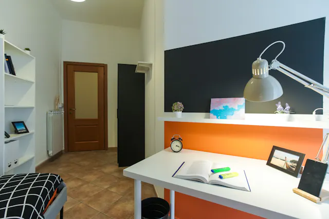 Private room in Via Pignasecca, Naples (1717460) room image 1