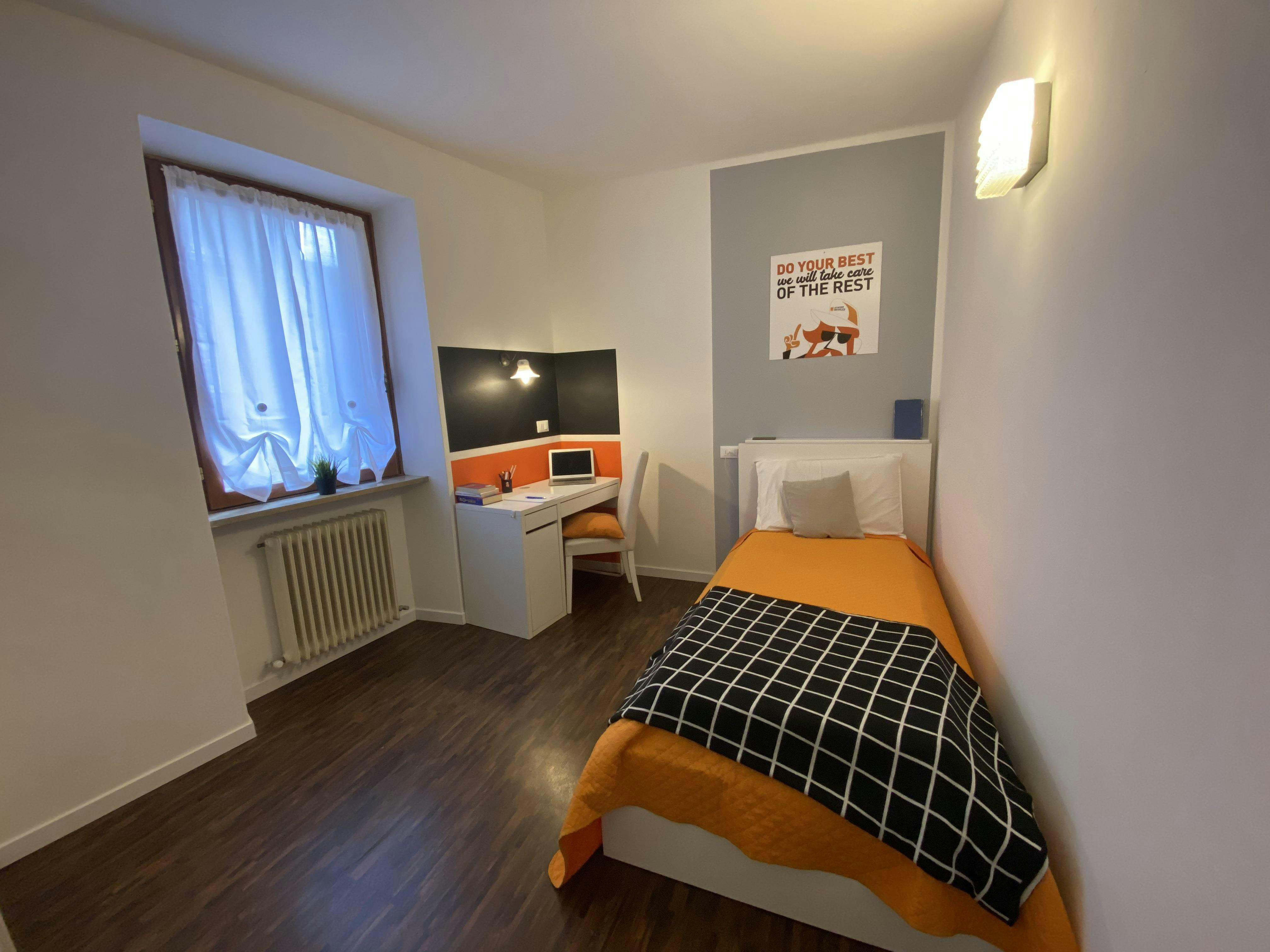 Private room in Via S. Maria, Rovereto (1717485) room image 1