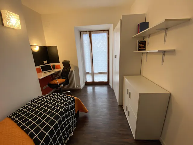 Private room in Via S. Maria, Rovereto (1717487) room image 2