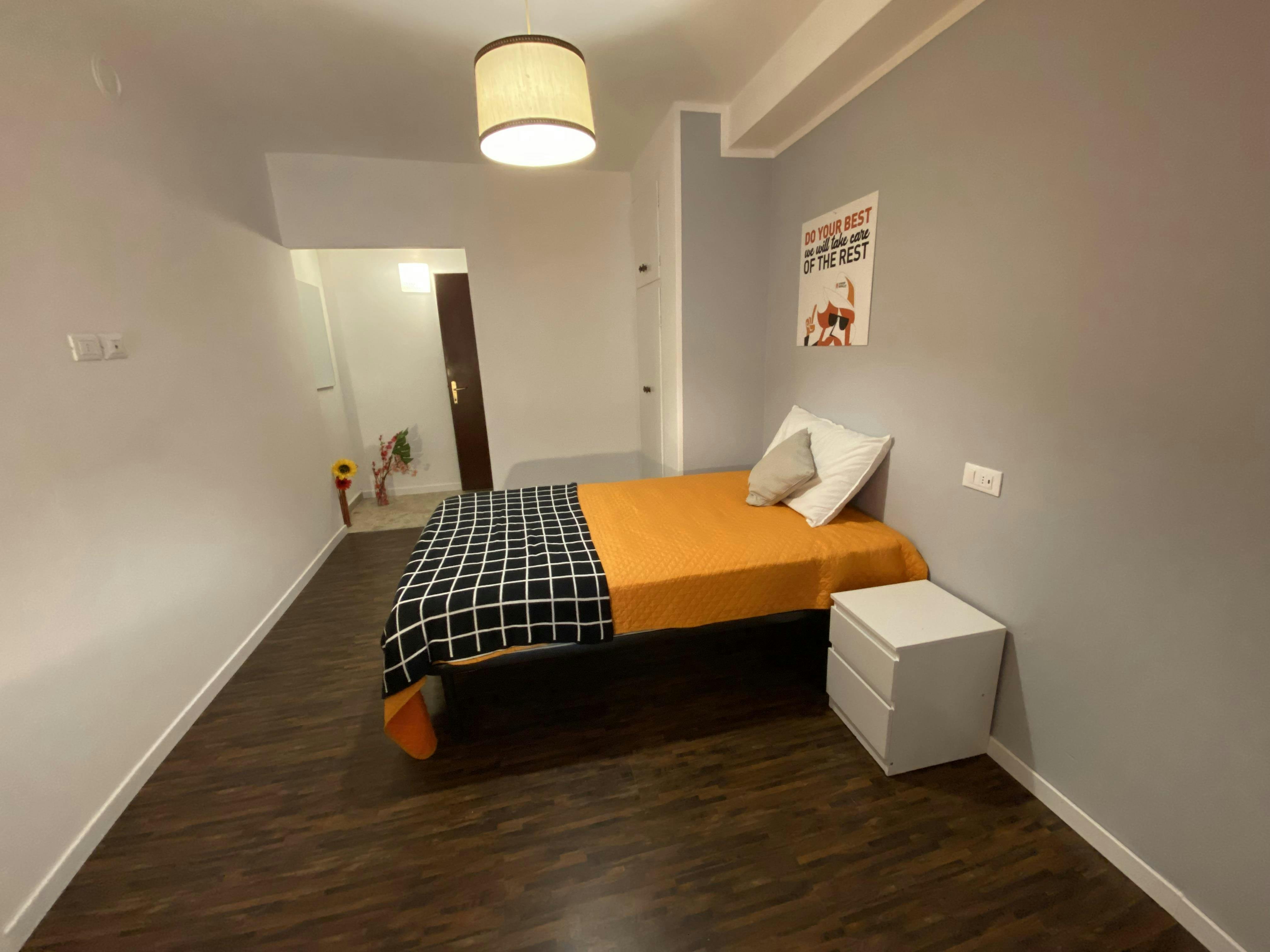 Private room in Via S. Maria, Rovereto (1717489) room image 2