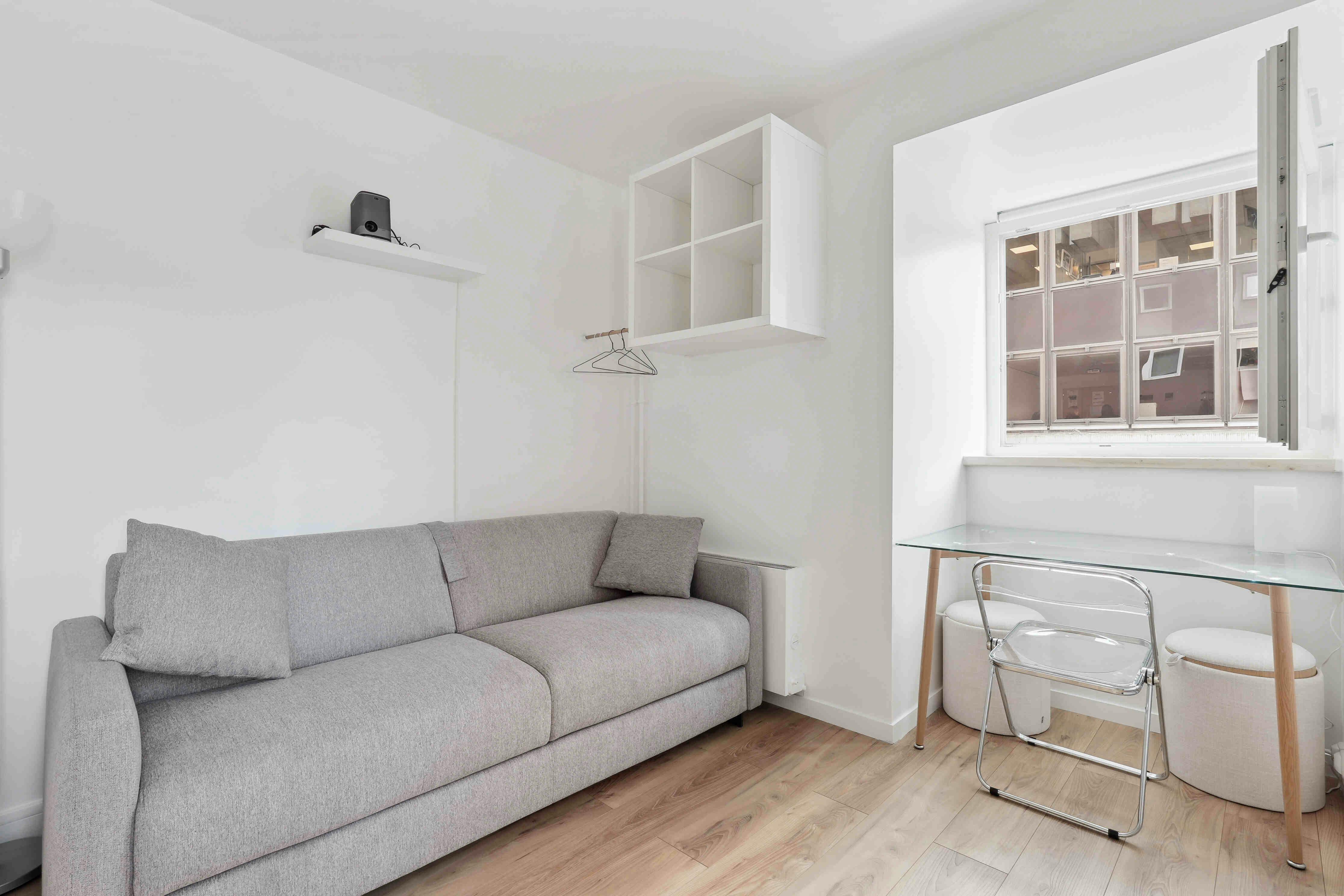 Rue Gaston de Caillavet, Paris preview