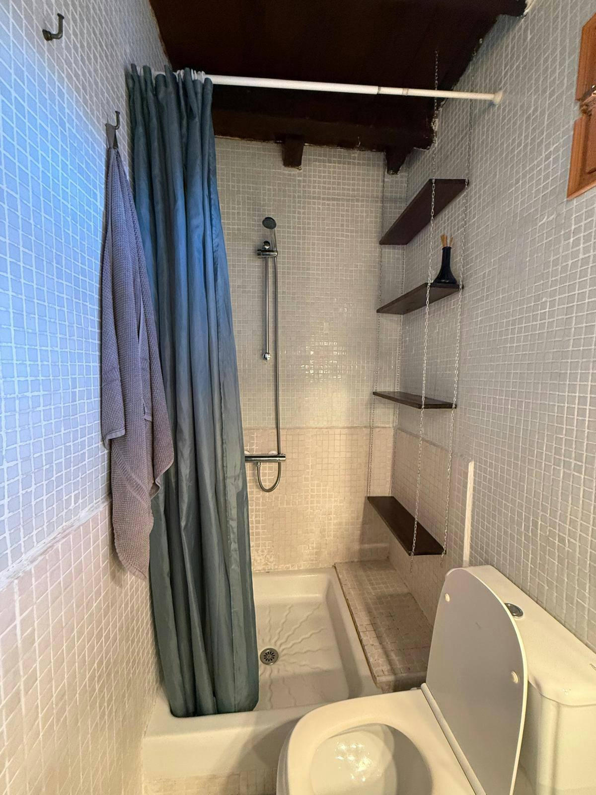 Apartment in Calle de la Sombrerería, Madrid (1717555) room image 10