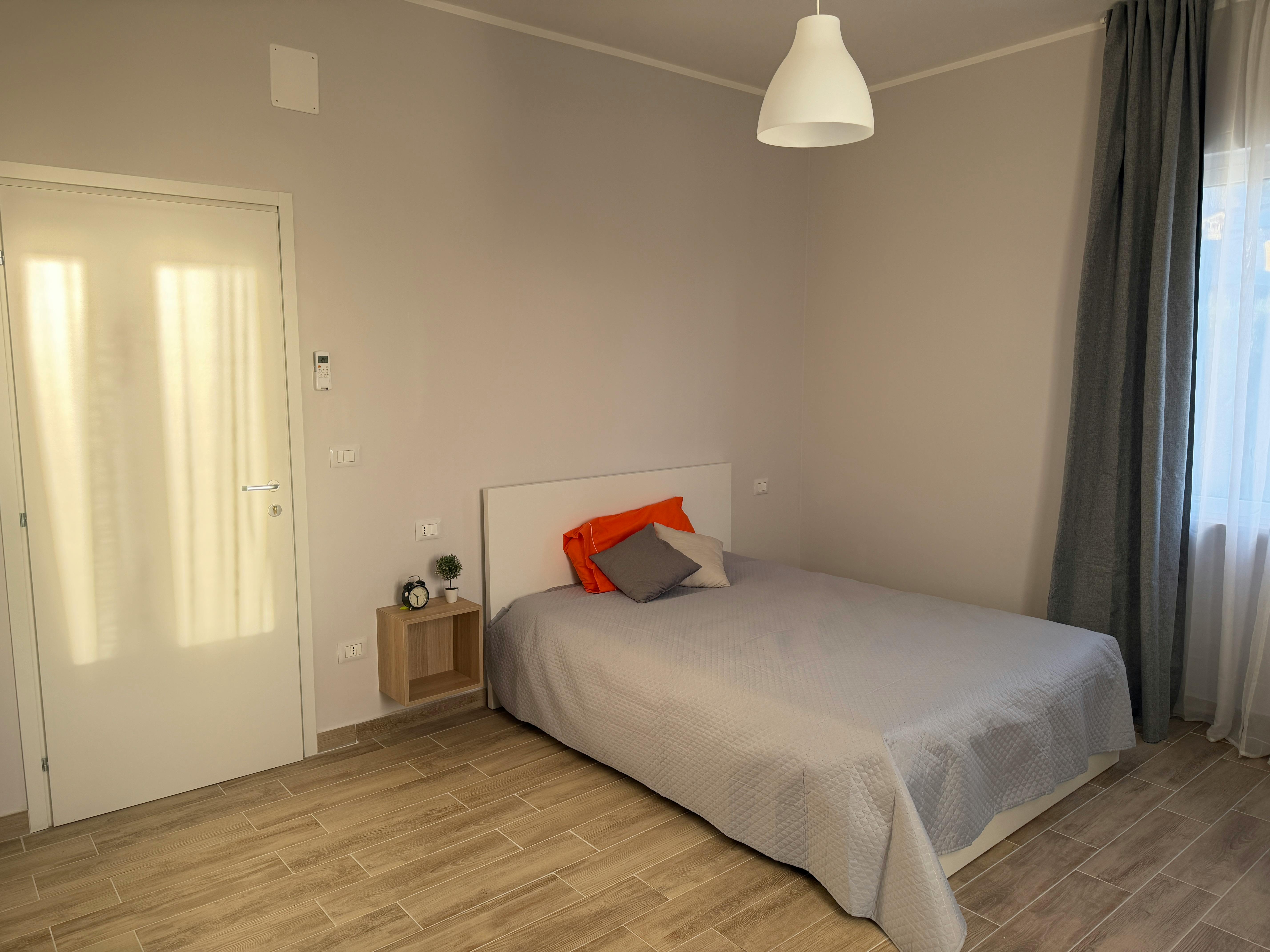 Cameră privată de închiriat pentru 600 EUR pe lună în Pescara, Via Tirino