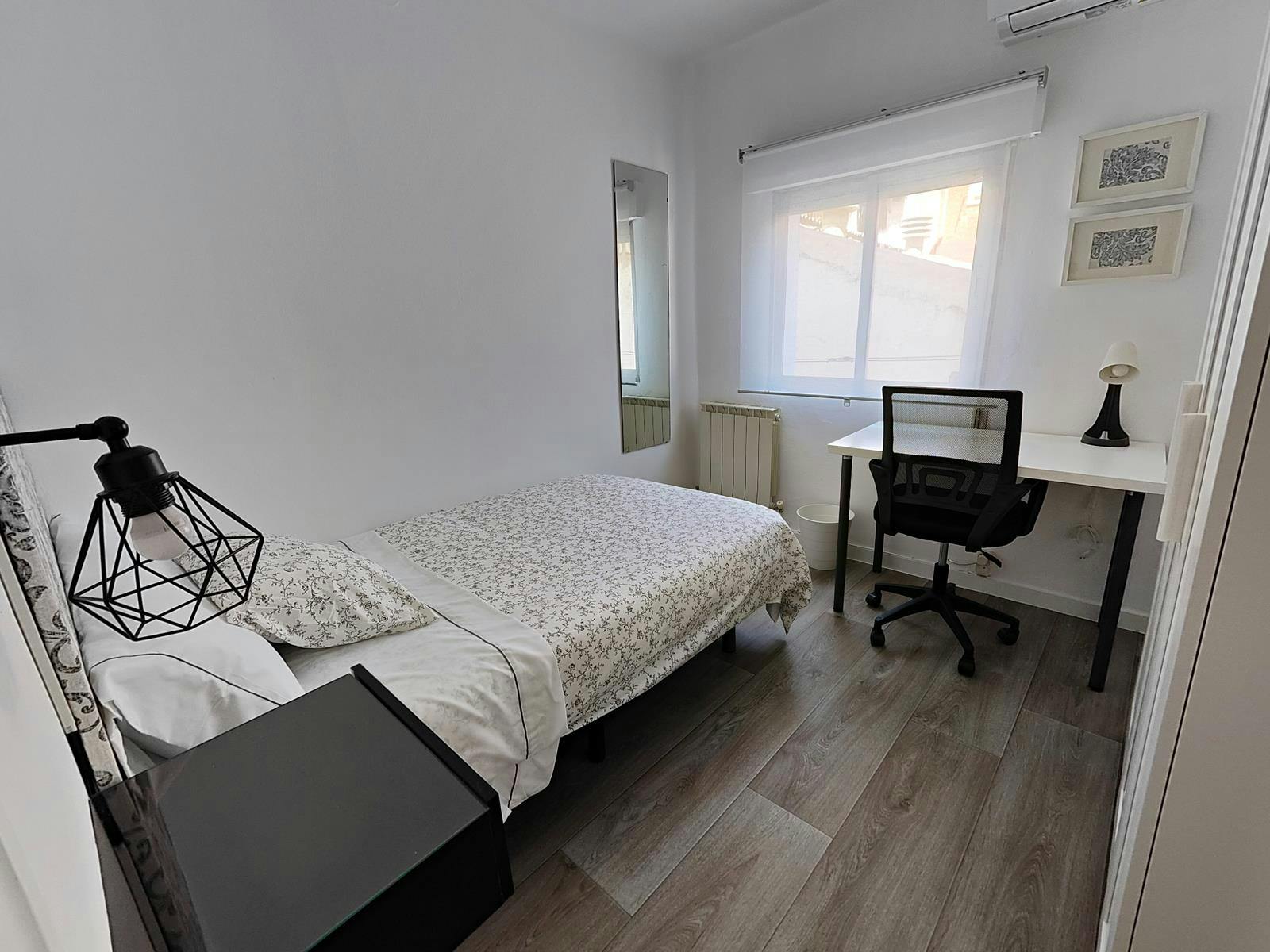 Calle de Cayetano Pando, Madrid preview