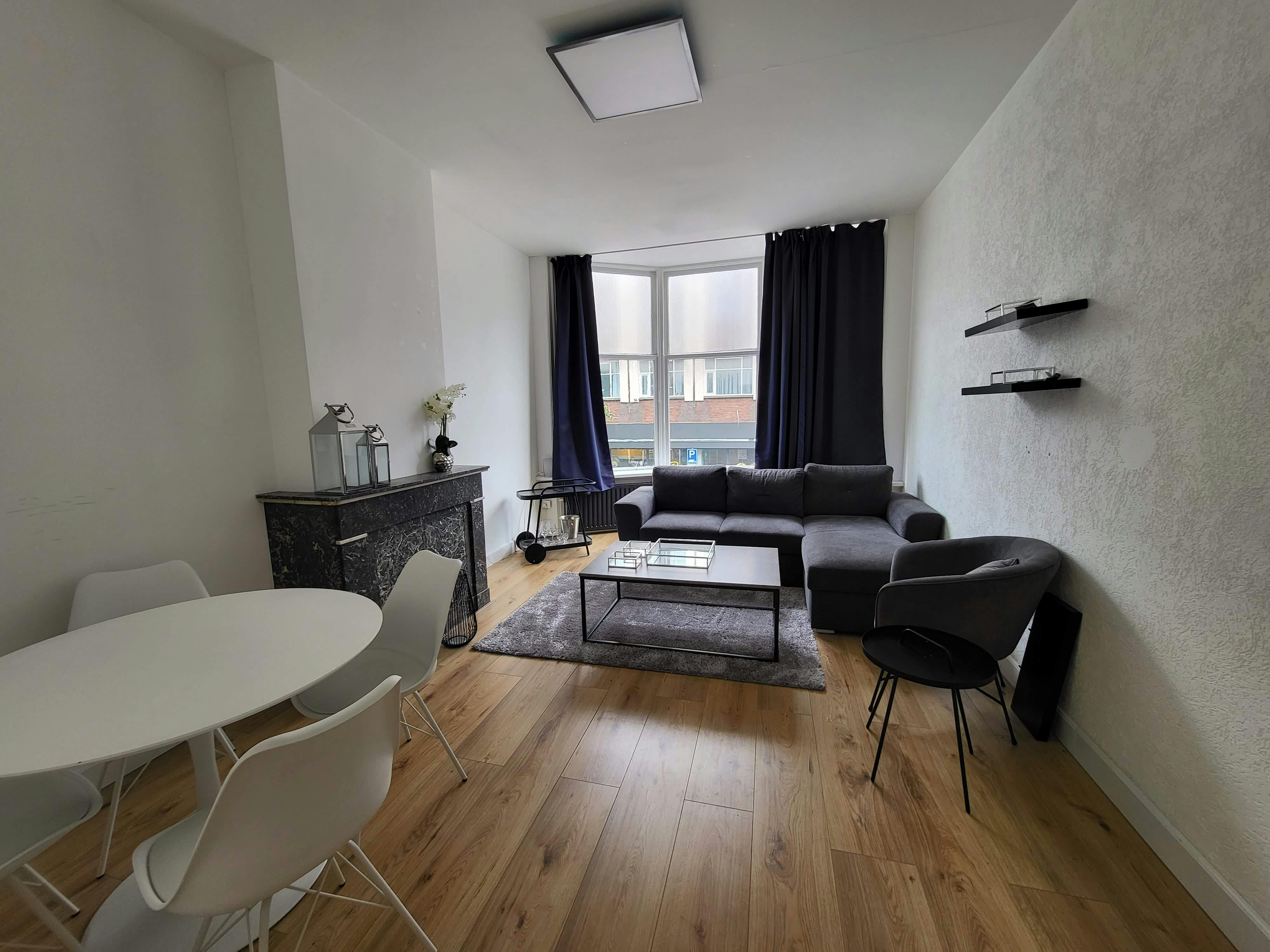 Appartamento in affitto a 2895 € al mese a The Hague, Weimarstraat