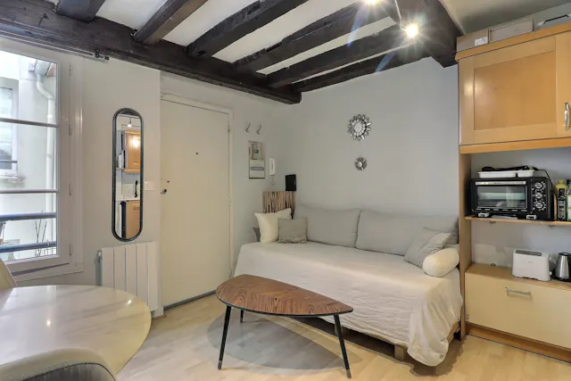 1-Bedroom Apartment in Rue Saint-Martin, Paris (1718014) room image 1