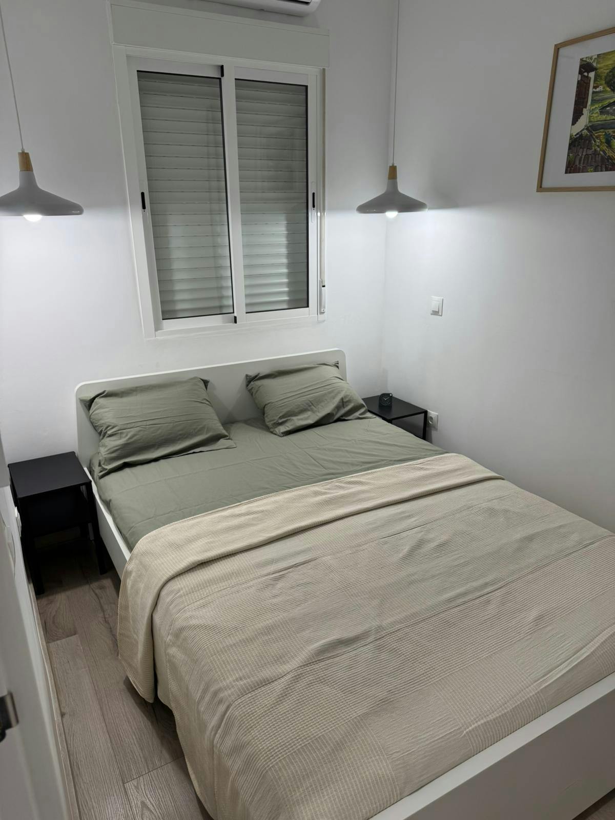 Shared room in Calle del General Lacy, Madrid (1718211) ROOM 1