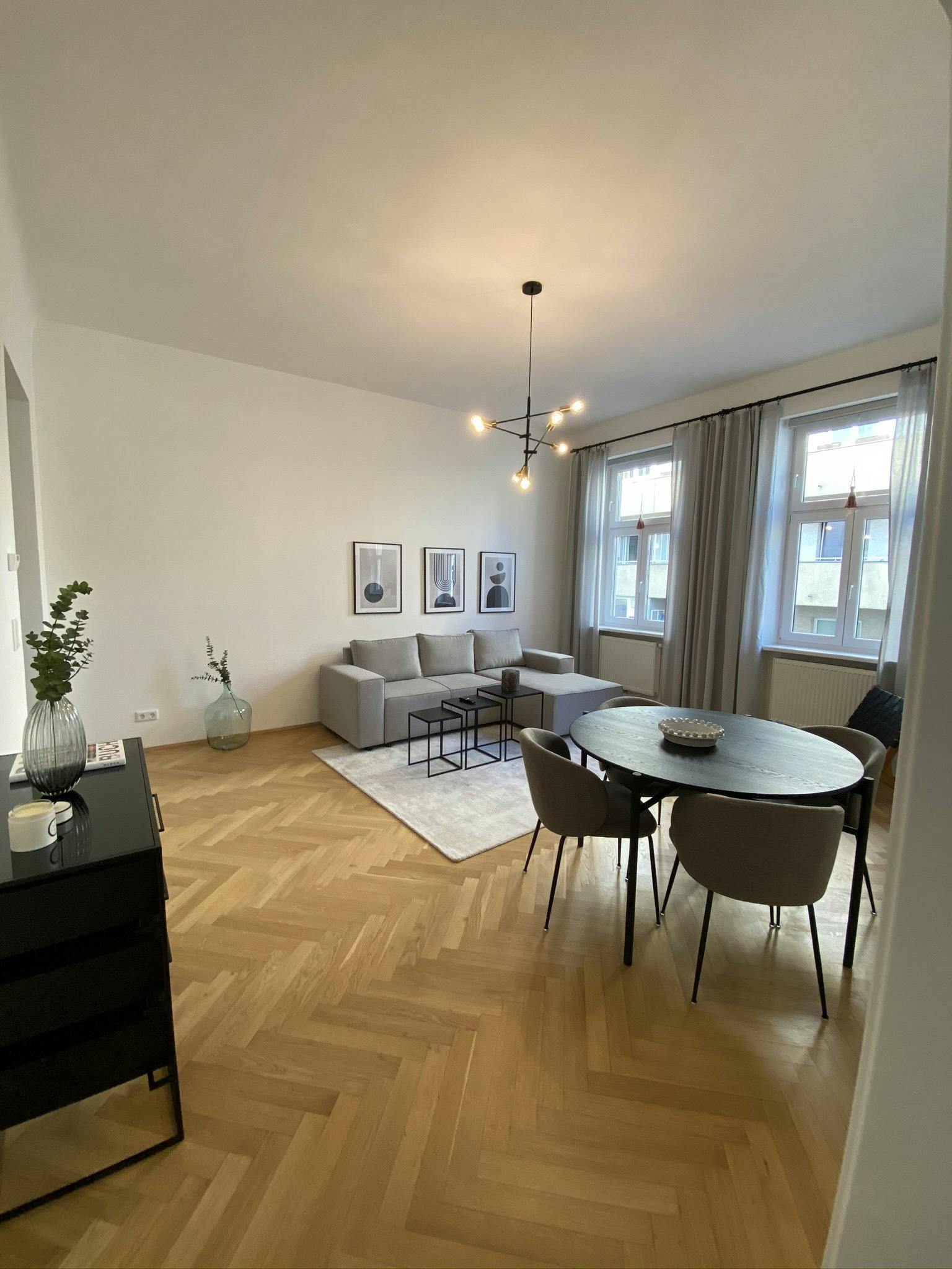 Favoritenstraße, Vienna preview