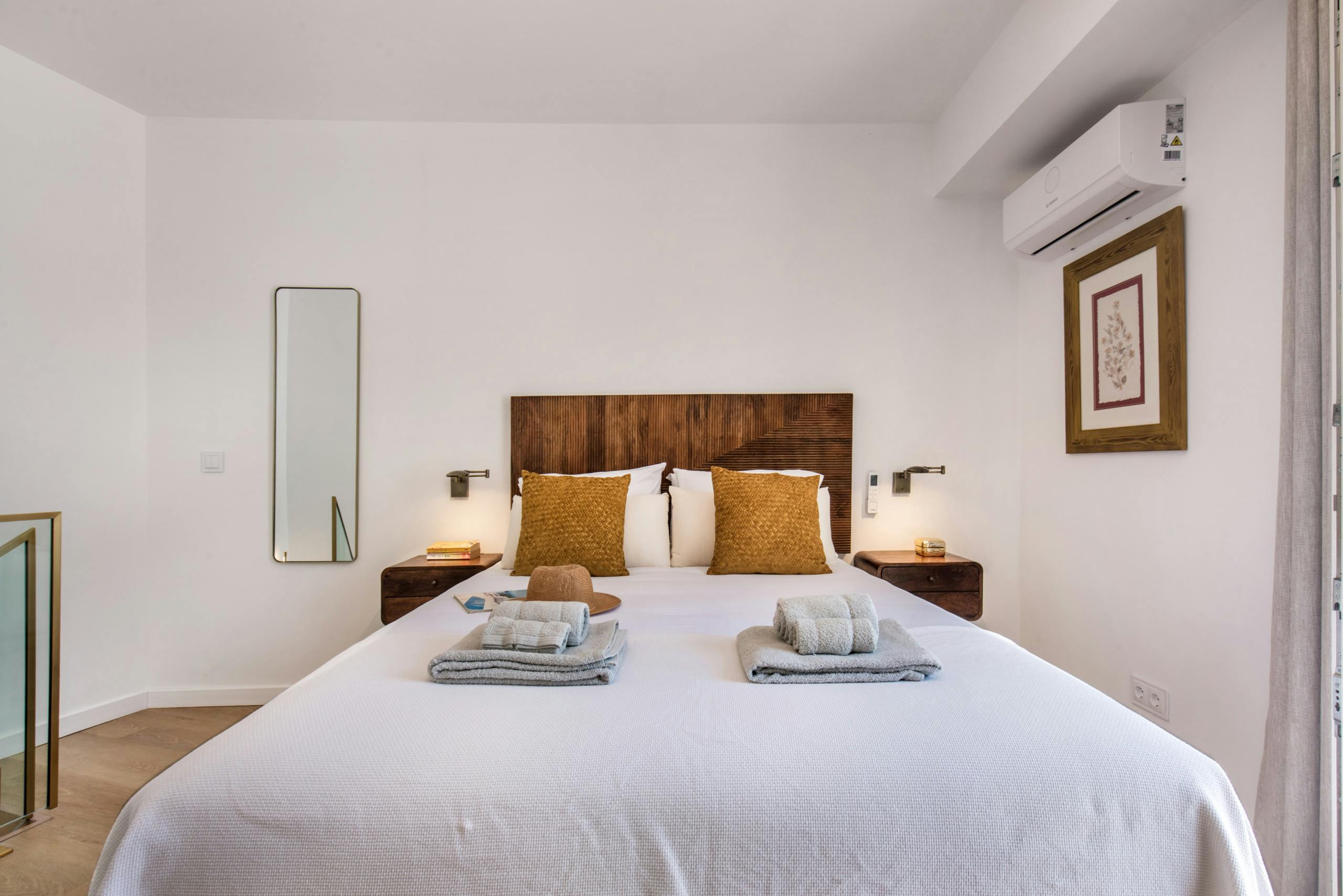 Maison à louer pour 9 999 €/mois à Tavira, Rua dos Machados