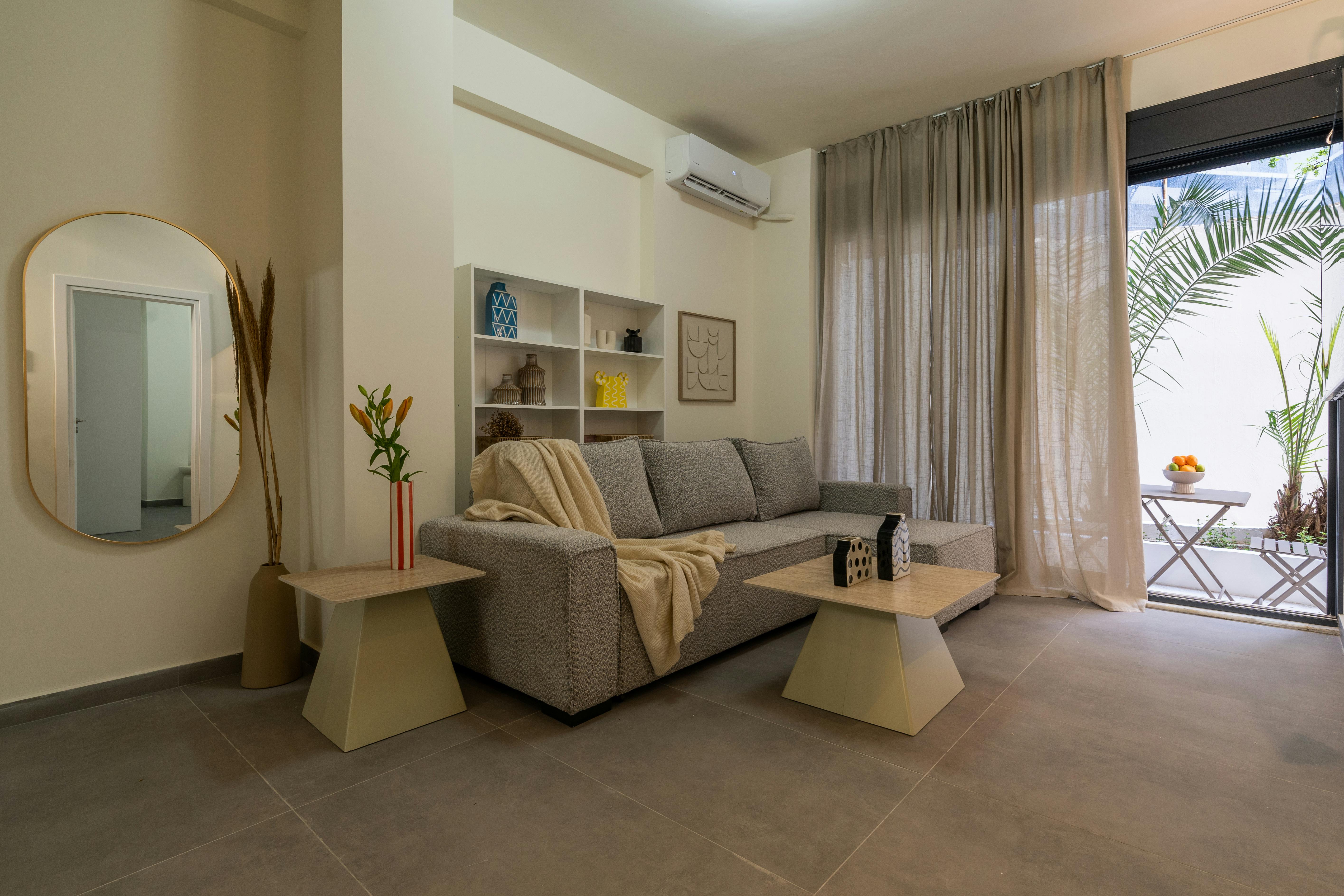 Ithakis, Athina preview