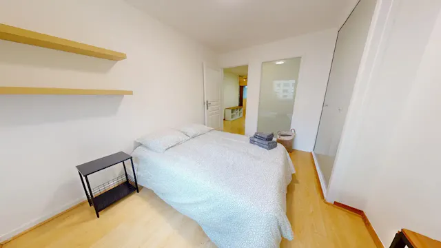 2-Bedroom Apartment in Cours Docteur Jean Damidot, Villeurbanne (1718389) room image 2