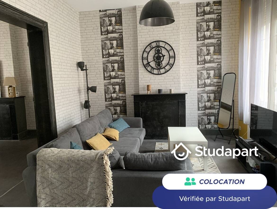 WG-Zimmer zu mieten für 420 € pro Monat in Valenciennes, Avenue de Saint-Amand