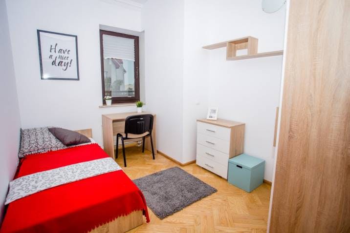 Pod Strzechą, Warsaw preview