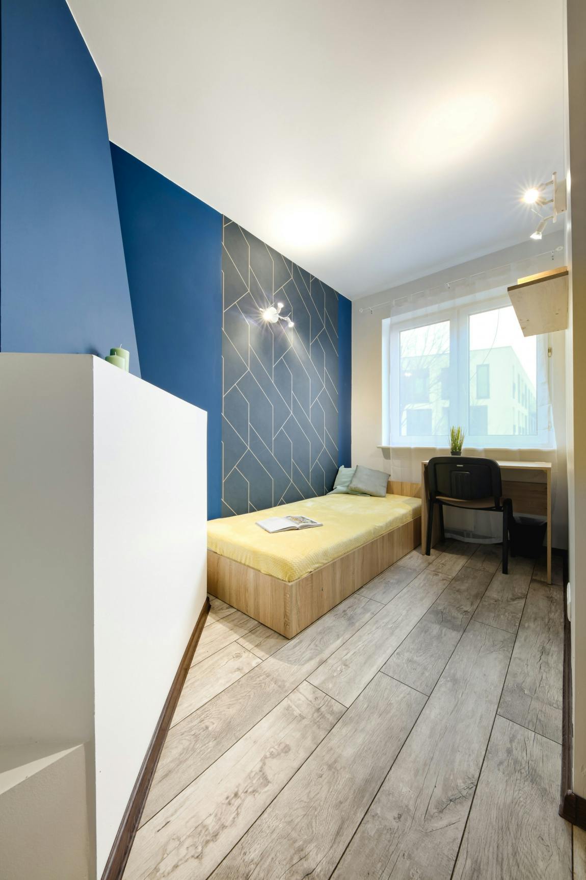 Zięby, Warsaw preview