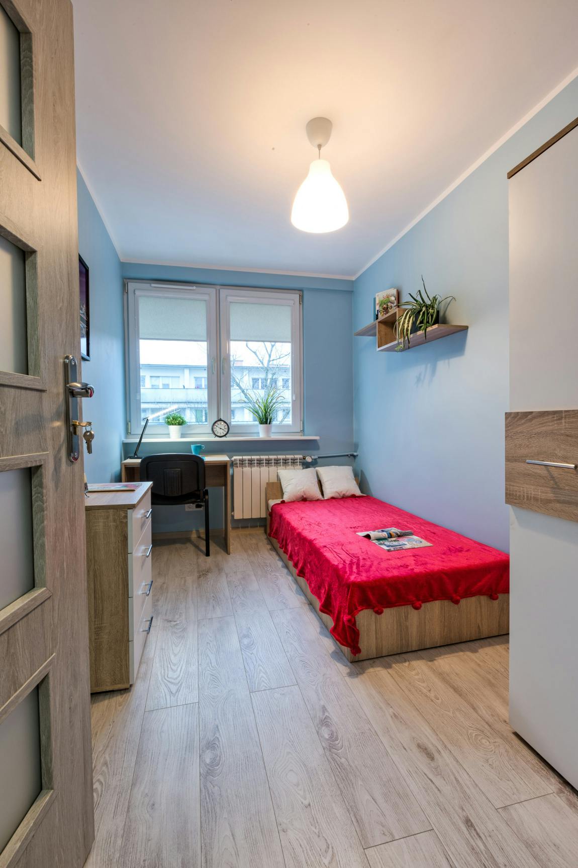 Ostrobramska, Warsaw preview