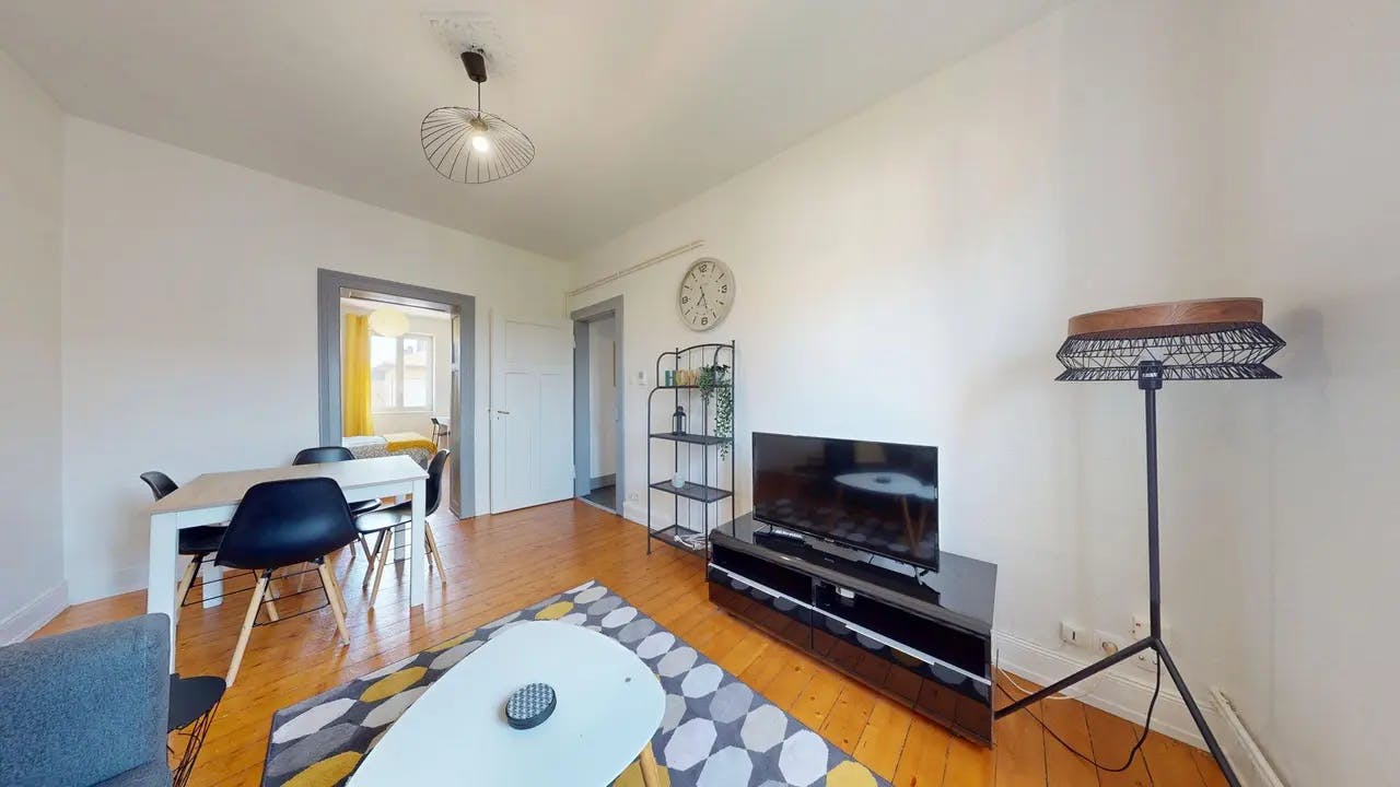2-Bedroom Apartment in Route d'Oberhausbergen, Strasbourg (1718578) ROOM 2
